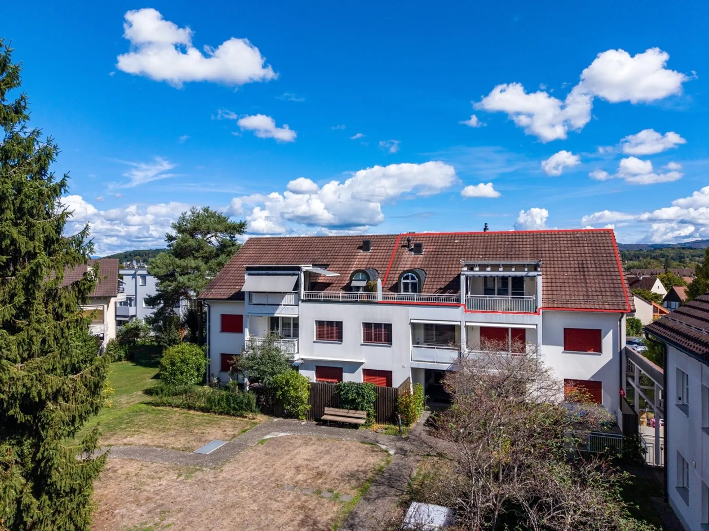 Familienfreundliche Dachwohnung - Foto 1 von 24
