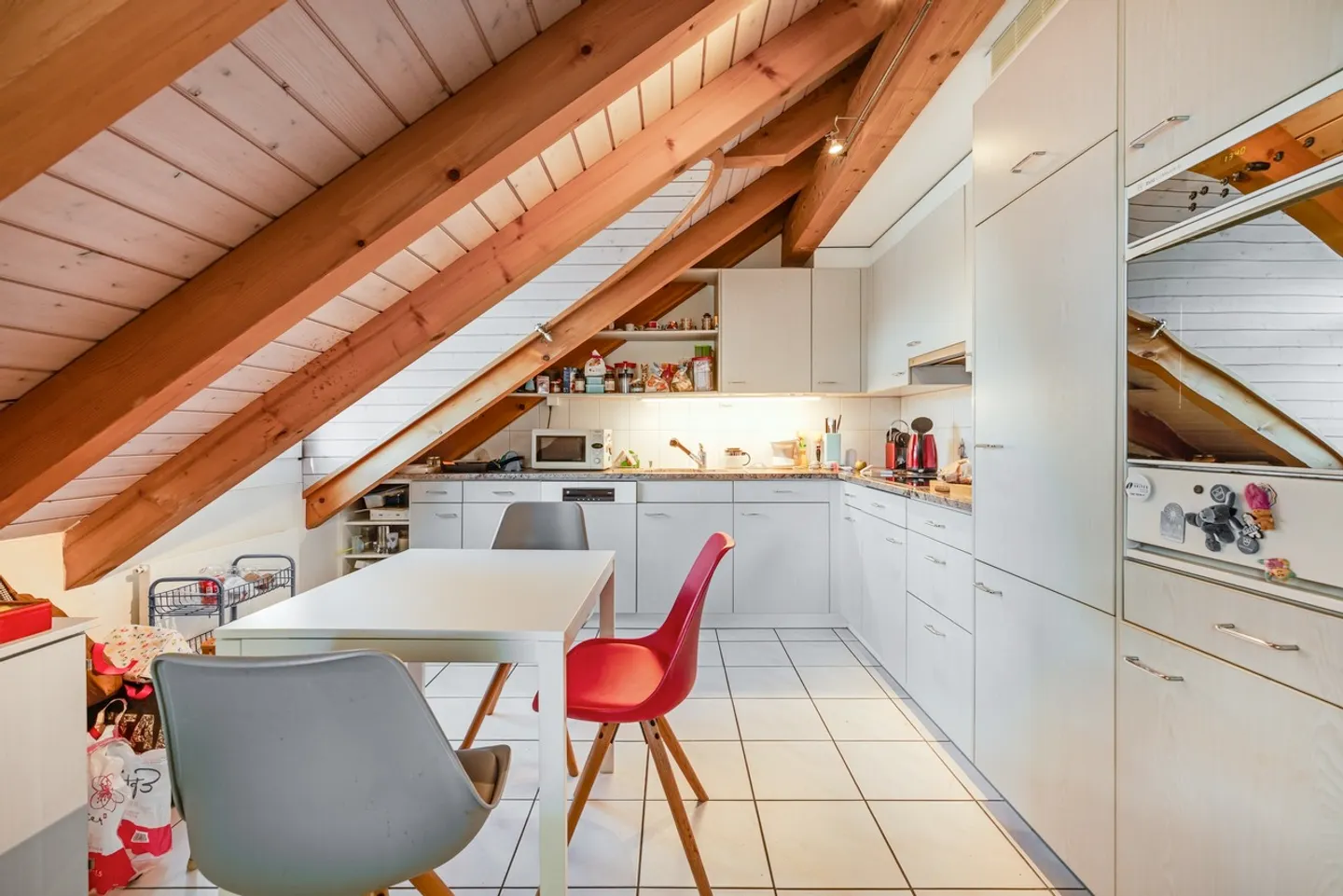 Familienfreundliche Dachwohnung - Foto 7 von 24