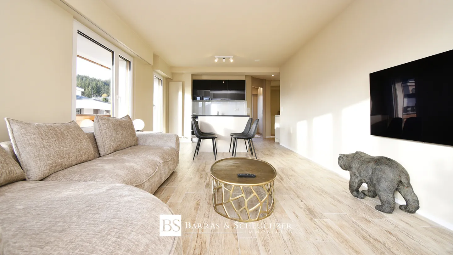 Bell'appartamento di 2,5 stanze, ristrutturato e arredato, nel centro, Rue du Prado - Foto 7 di 13