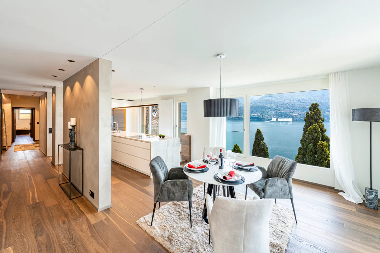Furnished duplex penthouse with views of Lake Maggiore - Photo 4 of 15