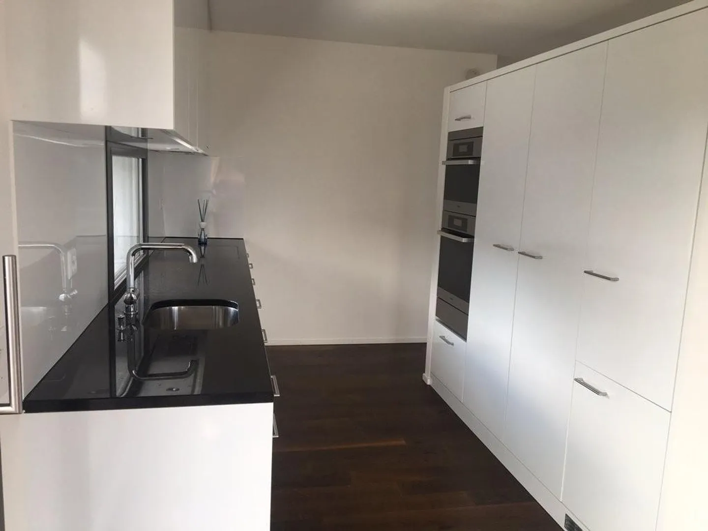 Appartamento Attico da Sogno con Vista Panoramica sul Lago a Rüschlikon - Foto 3 di 7