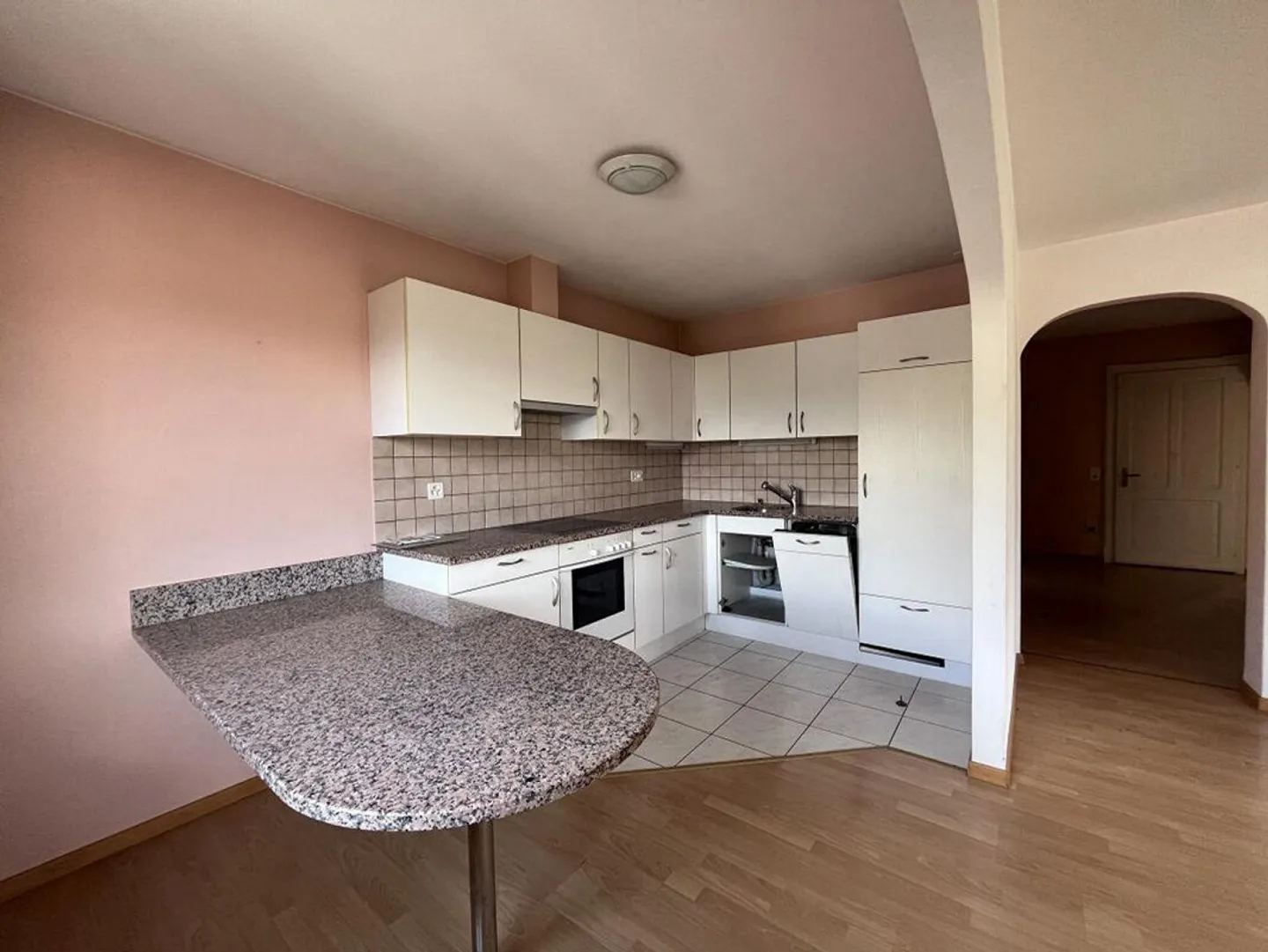 Appartamento al 2. piano di 3.5 locali con terrazza | 3.5-Zimmer-Wo... - Foto 4 di 6