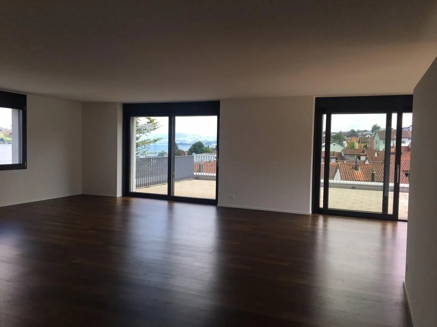 Appartamento Attico da Sogno con Vista Panoramica sul Lago a Rüschlikon - Foto 4 di 7