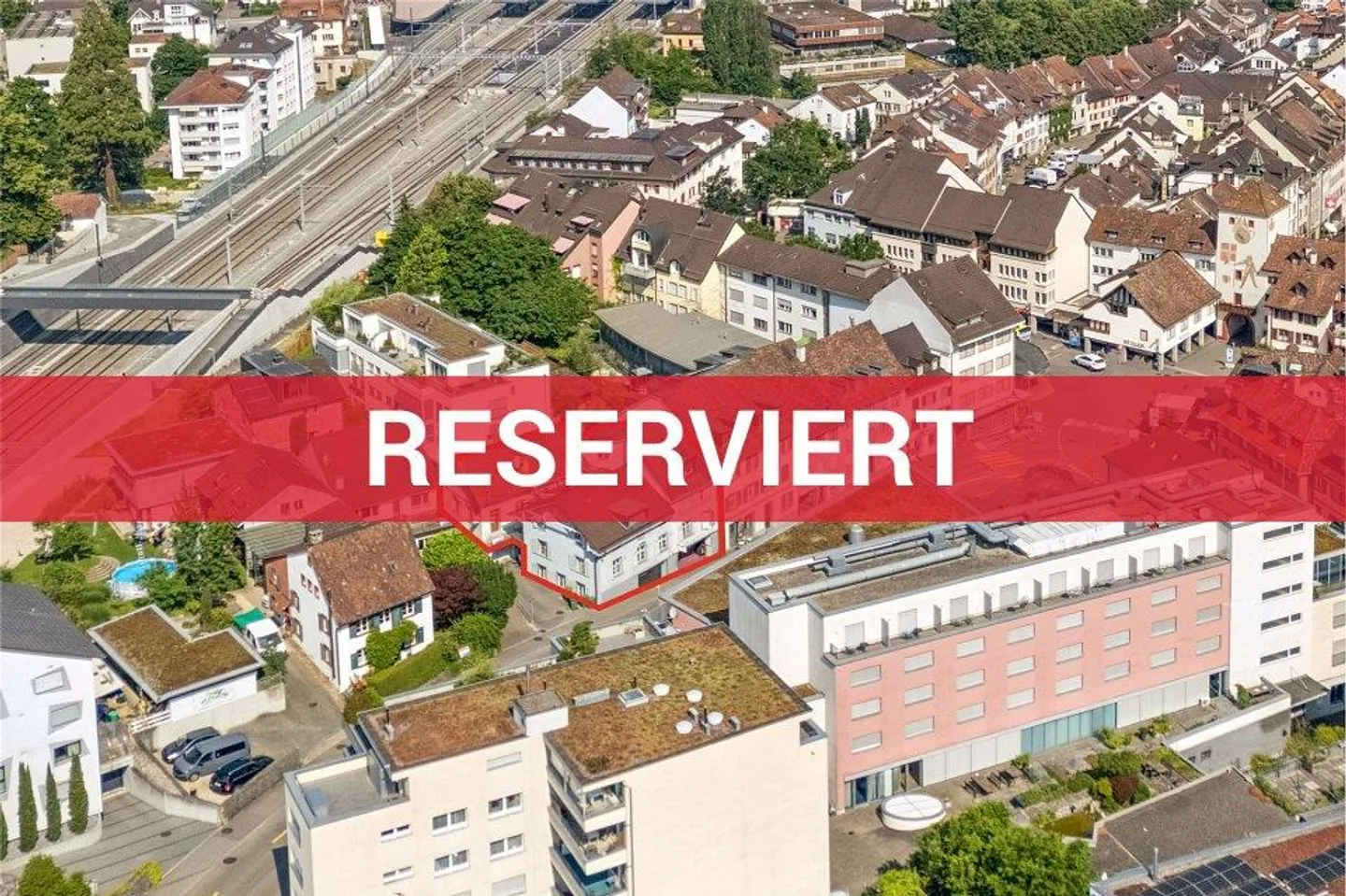 Teils renoviertes Wohn- und Geschäftshaus an zentraler Lage… - Foto 1 von 1