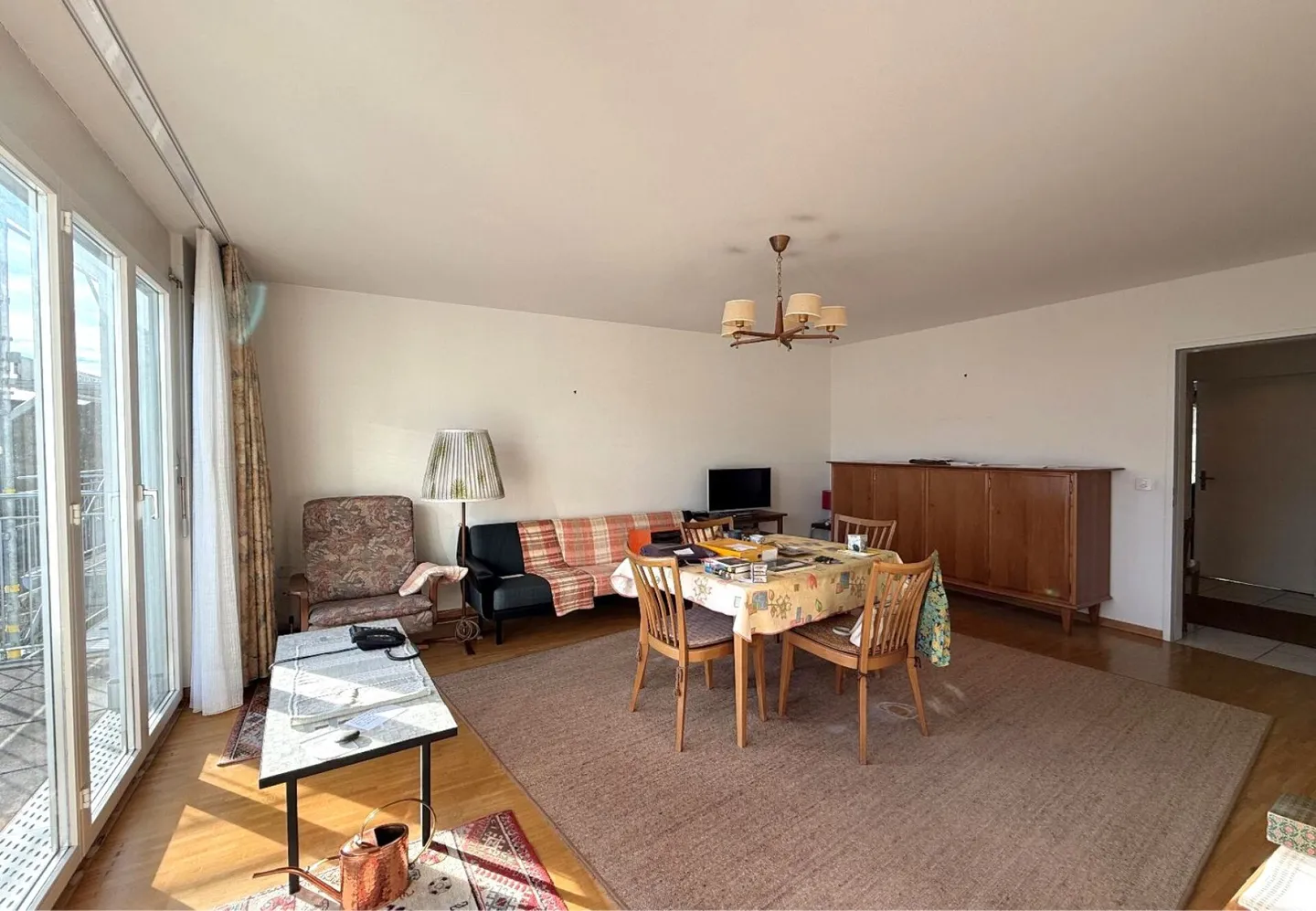 3.5-room apartment in the best location - Photo 6 of 9