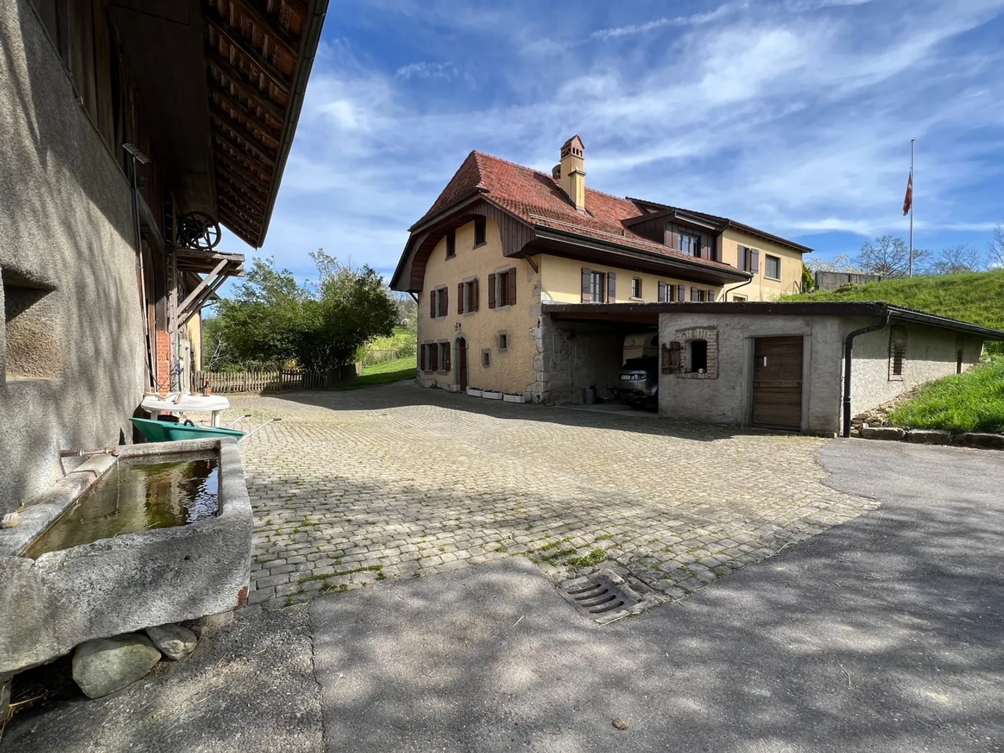 Magnificent Equestrian Property in a Peaceful Setting - Photo 2 of 9