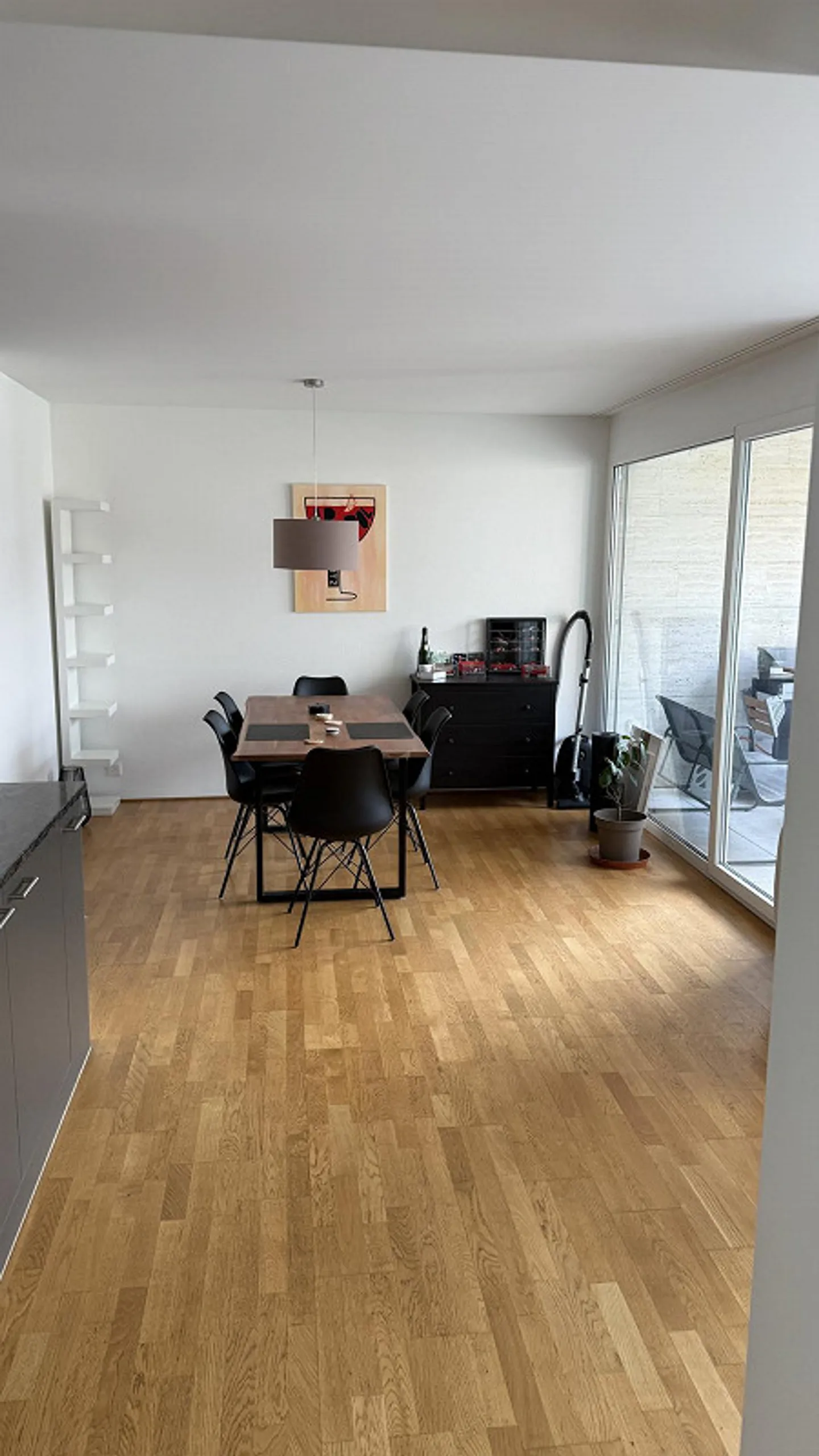 Modernes Apartment mit Balkon - Foto 5 von 11