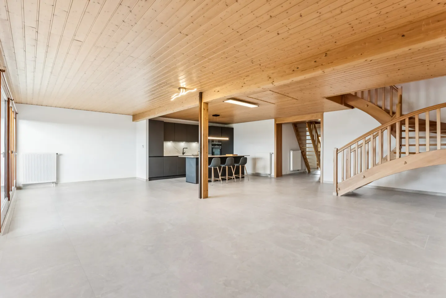 Magnifico appartamento di 6,5 stanze a Ogens - Foto 3 di 14