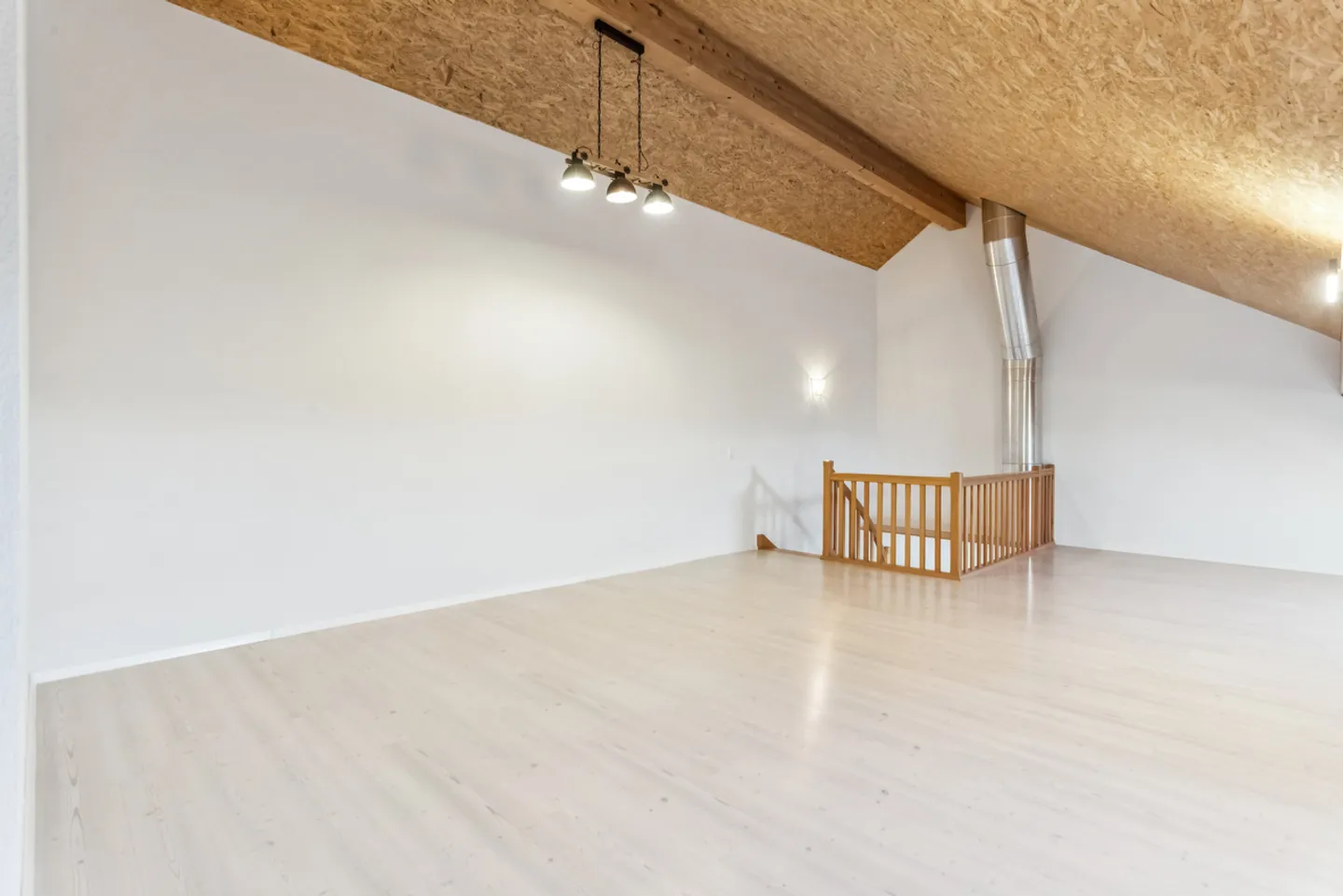 Magnifico appartamento di 6,5 stanze a Ogens - Foto 12 di 14