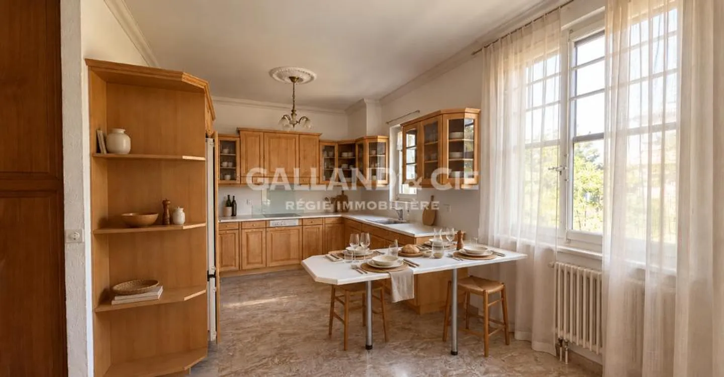 Splendid 6.5 rooms with terrace and garden - Photo 5 of 13