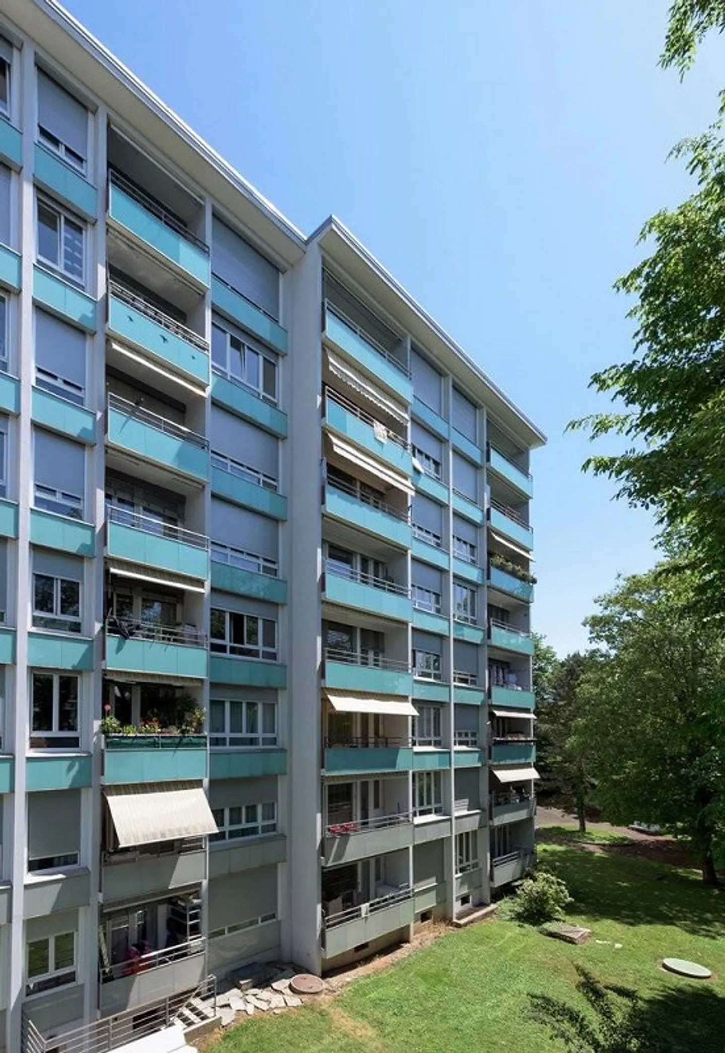 Appartement Moderne Près de l'Aéroport - Photo 1 sur 10