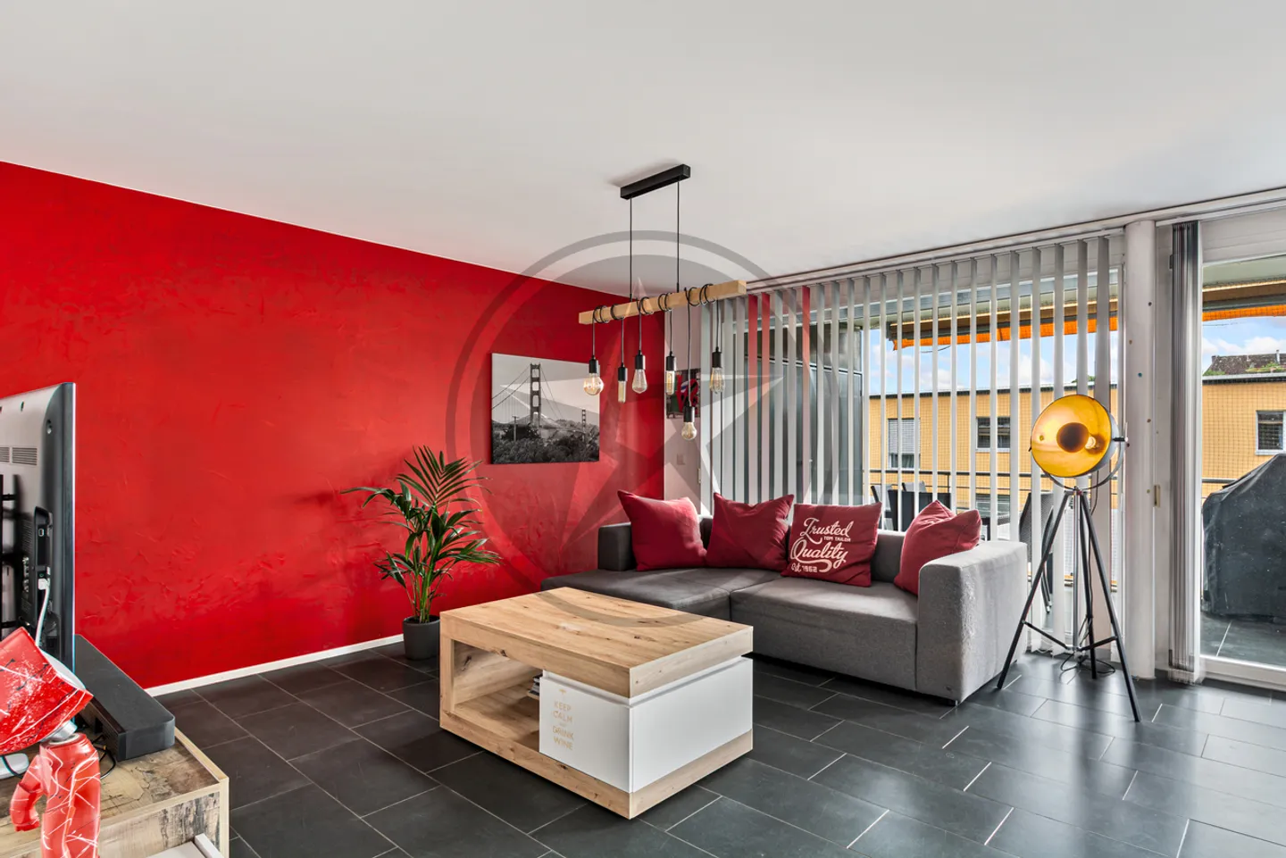 Incantevole appartamento di 4,5 stanze con grande balcone - Foto 2 di 13