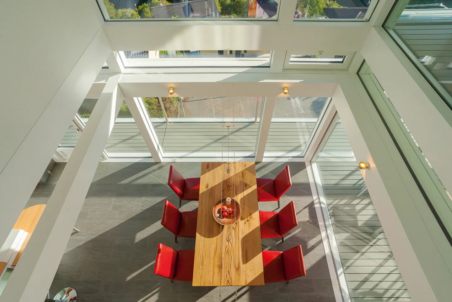 Oasi di Lusso e Design: Villa con Vista Panoramica a 360° - Foto 15 di 20