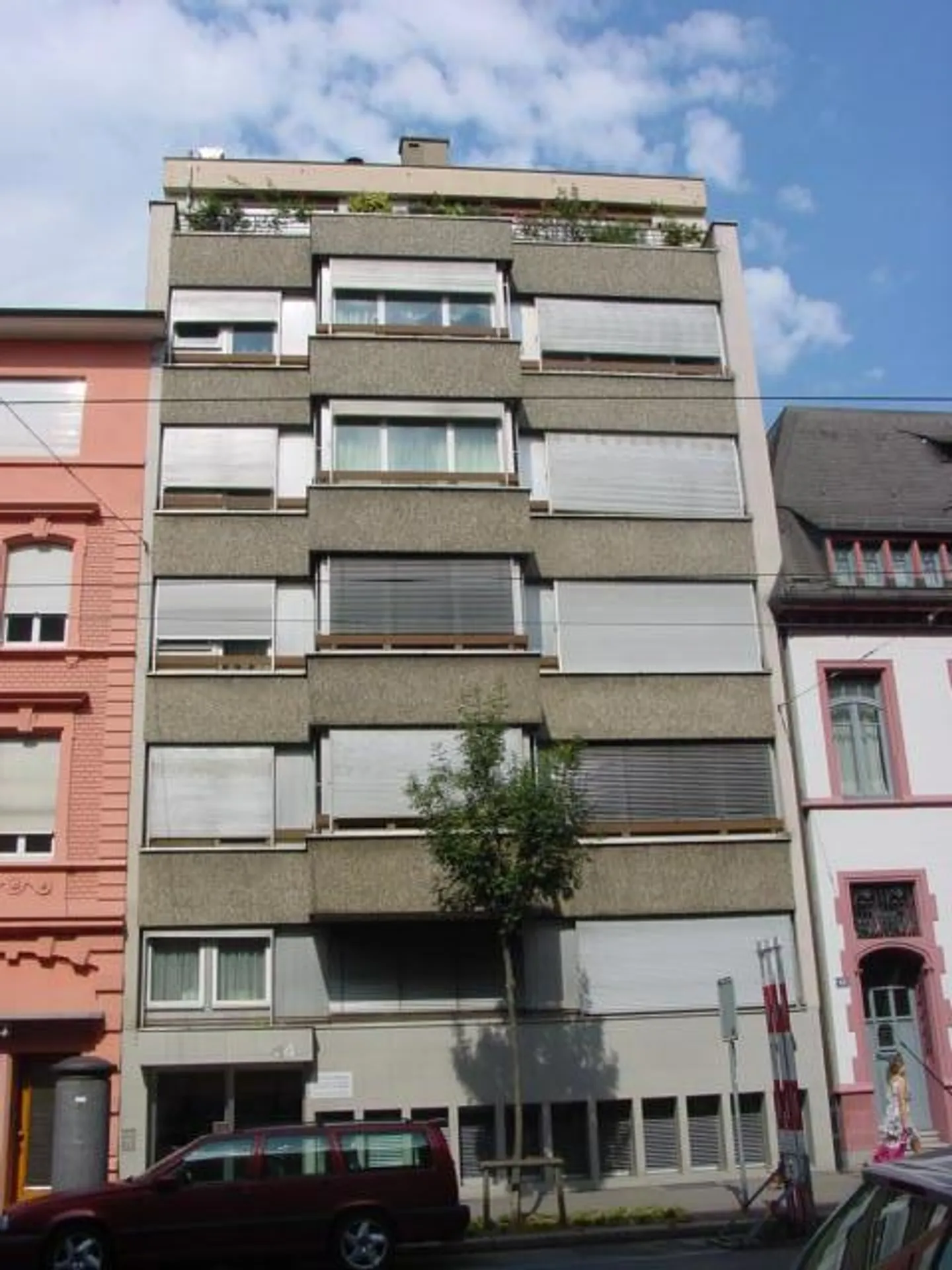 1-room apartment near Spalentor - Photo 1 of 5