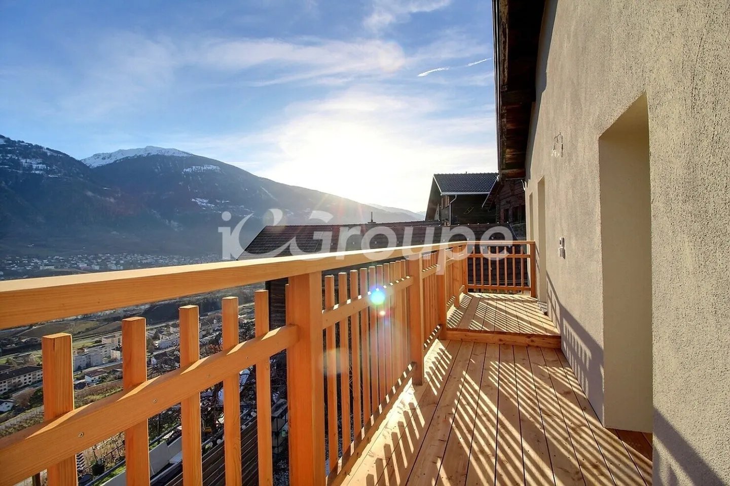 Excellent apartment for rent in Corin-de-la-Crête. - Photo 5 of 10