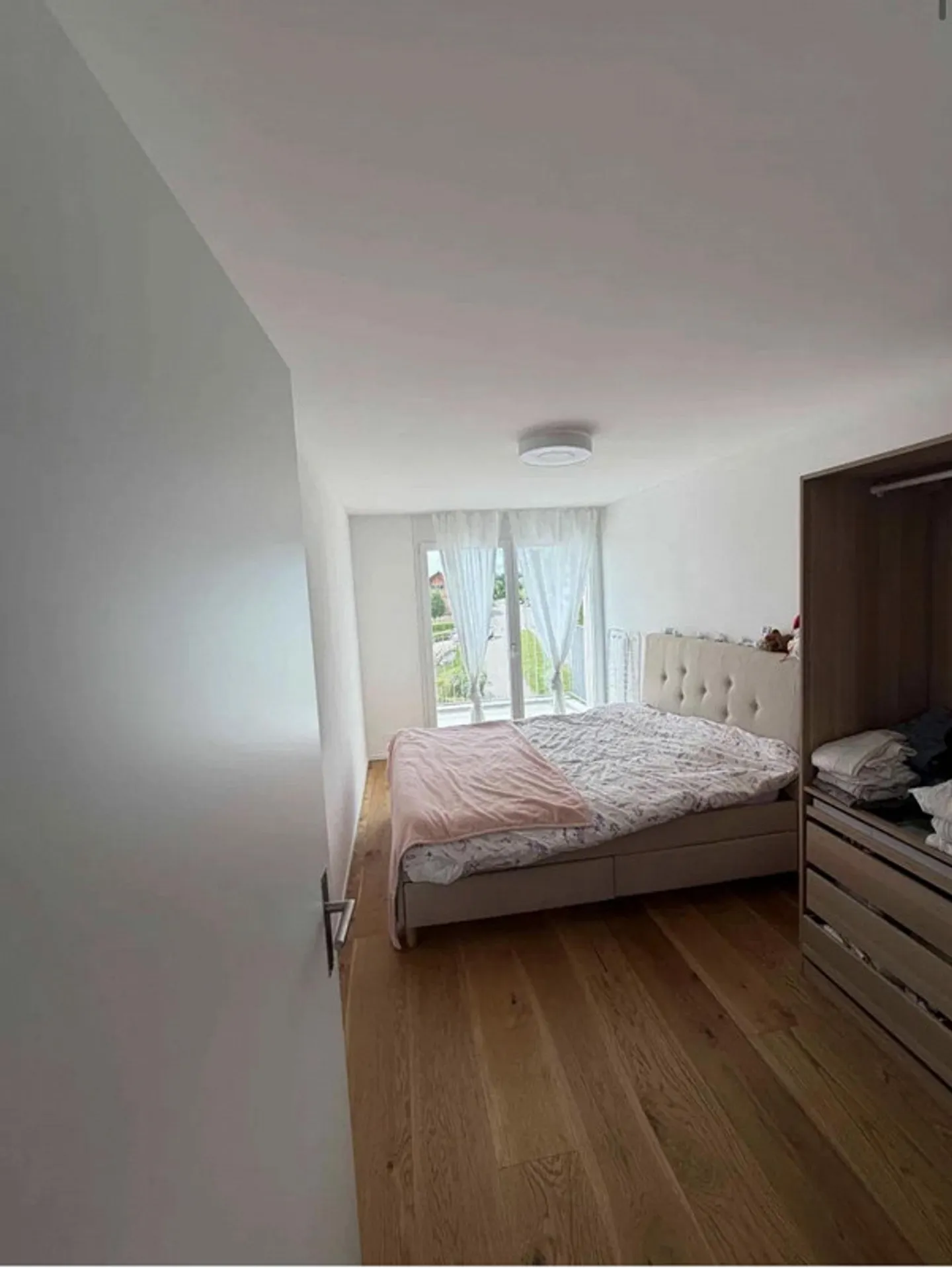 Appartamento nuovo di 2,5 locali con vista montagna a Hinwil - Foto 9 di 11