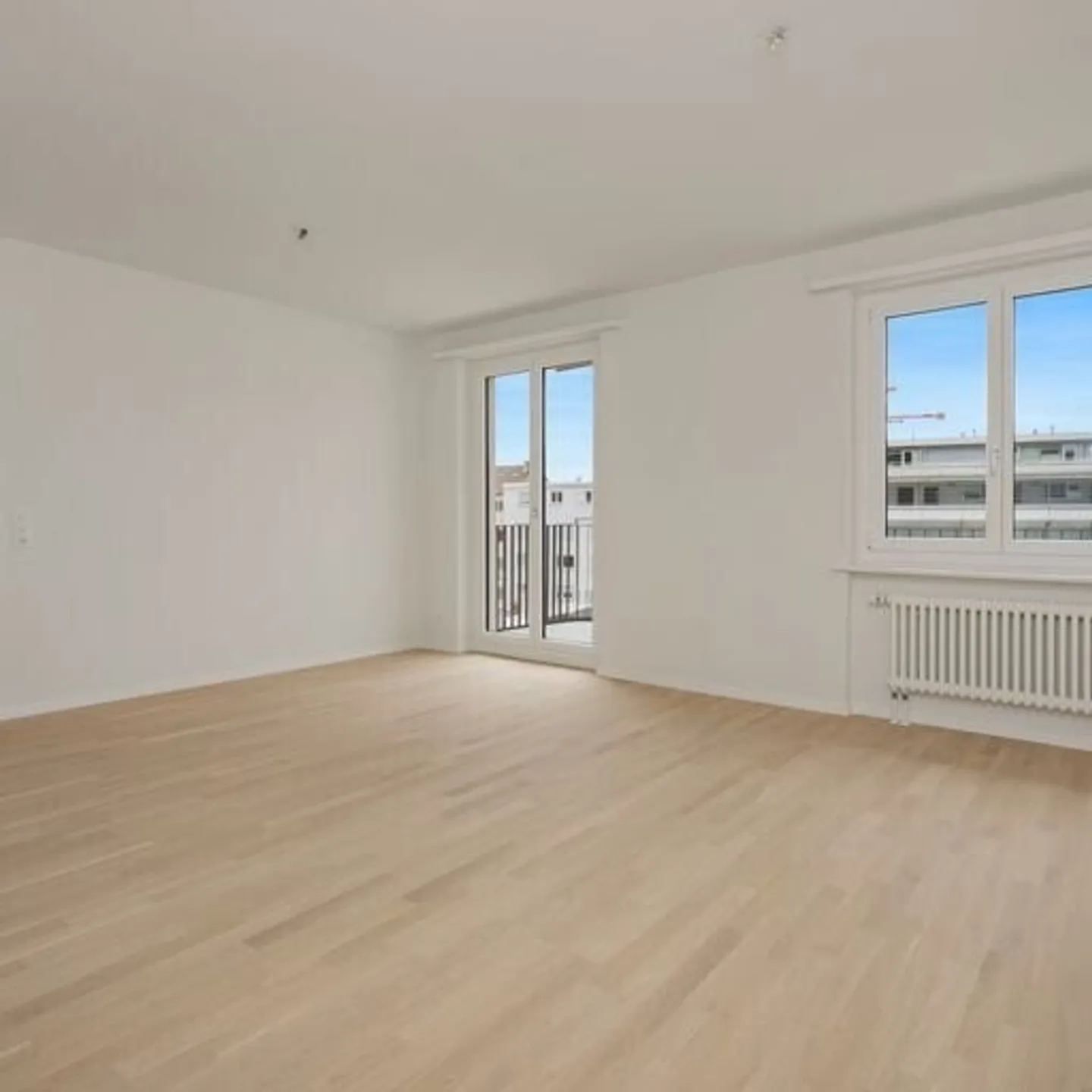 Bel appartement de 2,5 pièces avec 2 balcons au centre de Bienne - Photo 6 sur 10