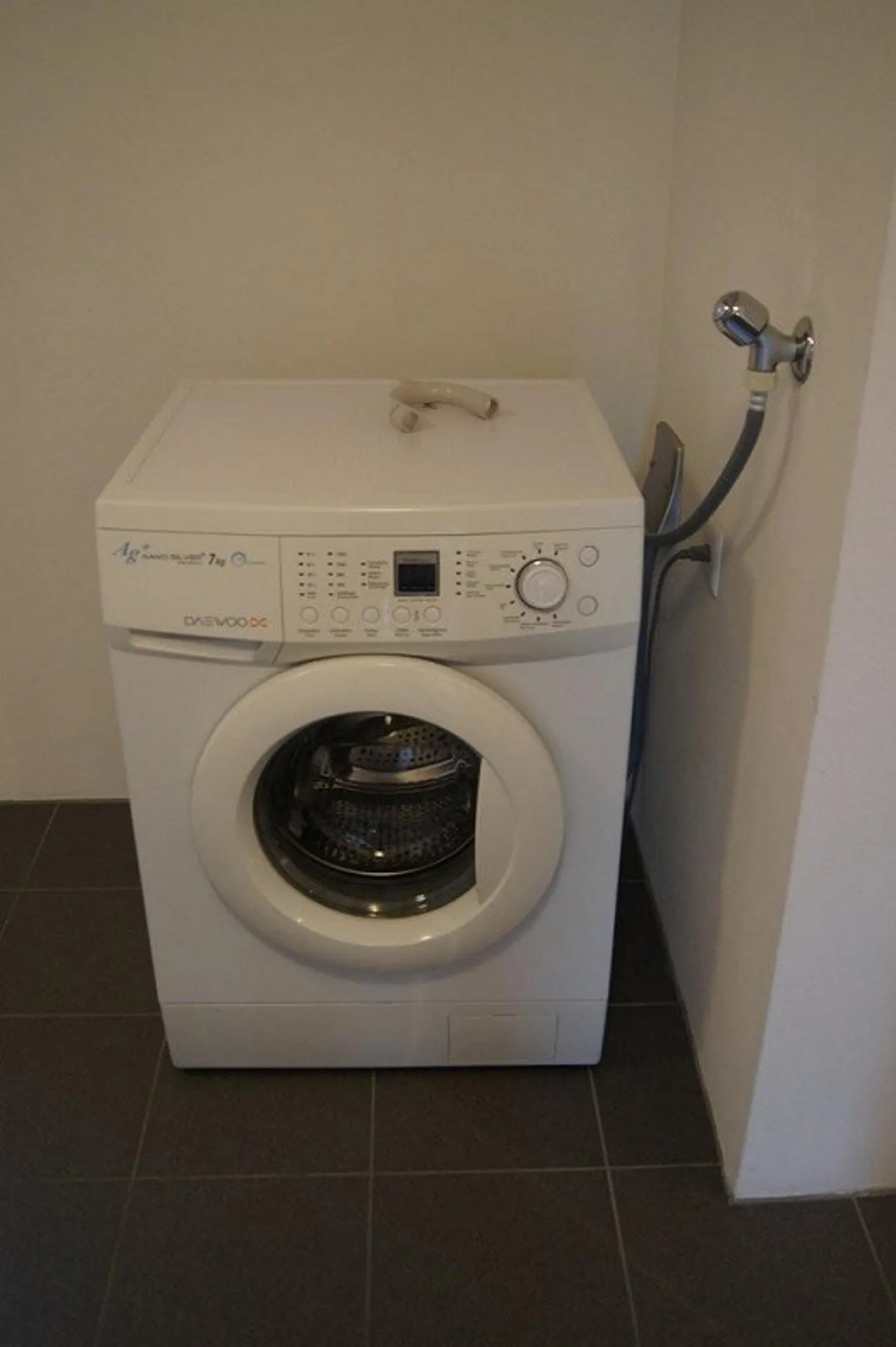 Charming Cottage in Zollikofen - Photo 8 of 9