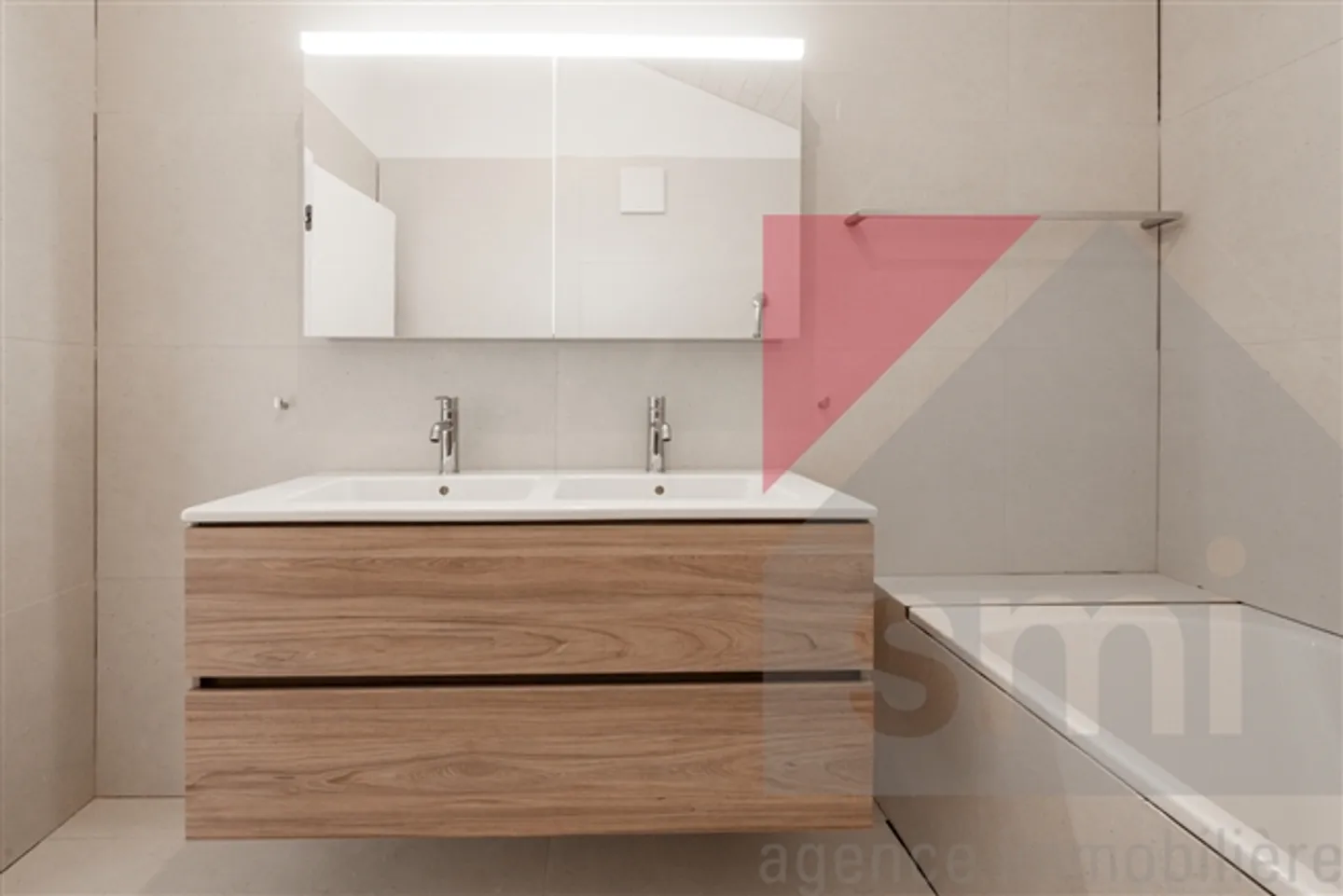 Moderne Villa in Lucens - Foto 10 von 14