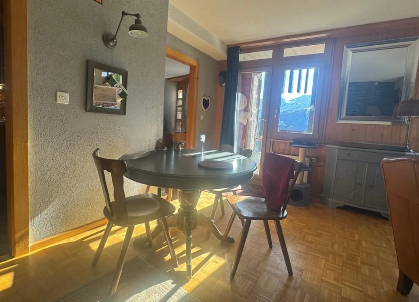 Charmant appartement 3.5 pièces de 60m2 avec vue imprenable ! - Foto 4 von 13