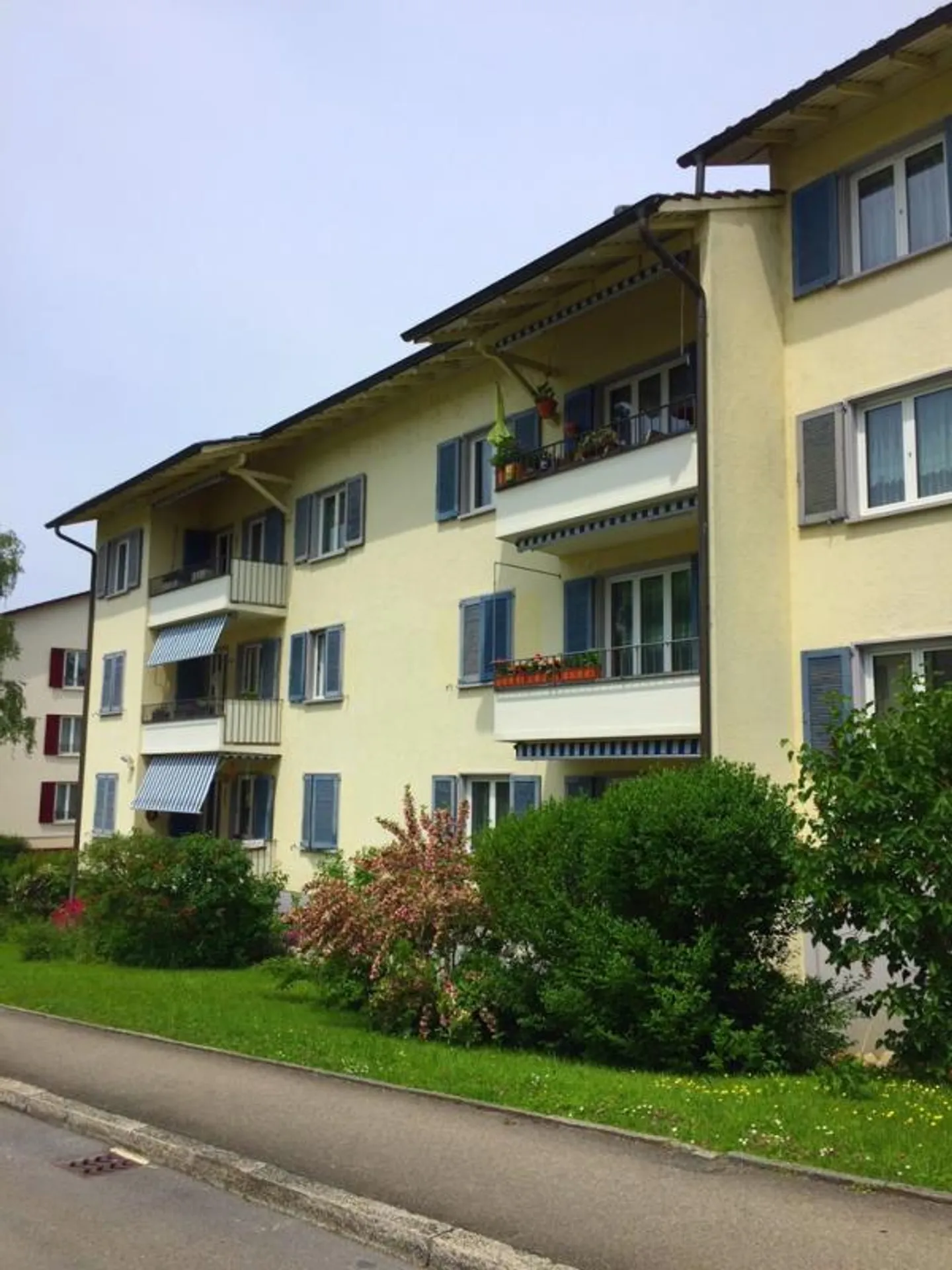 Ruhige Wohnung in grüner Umgebung - Foto 1 von 8