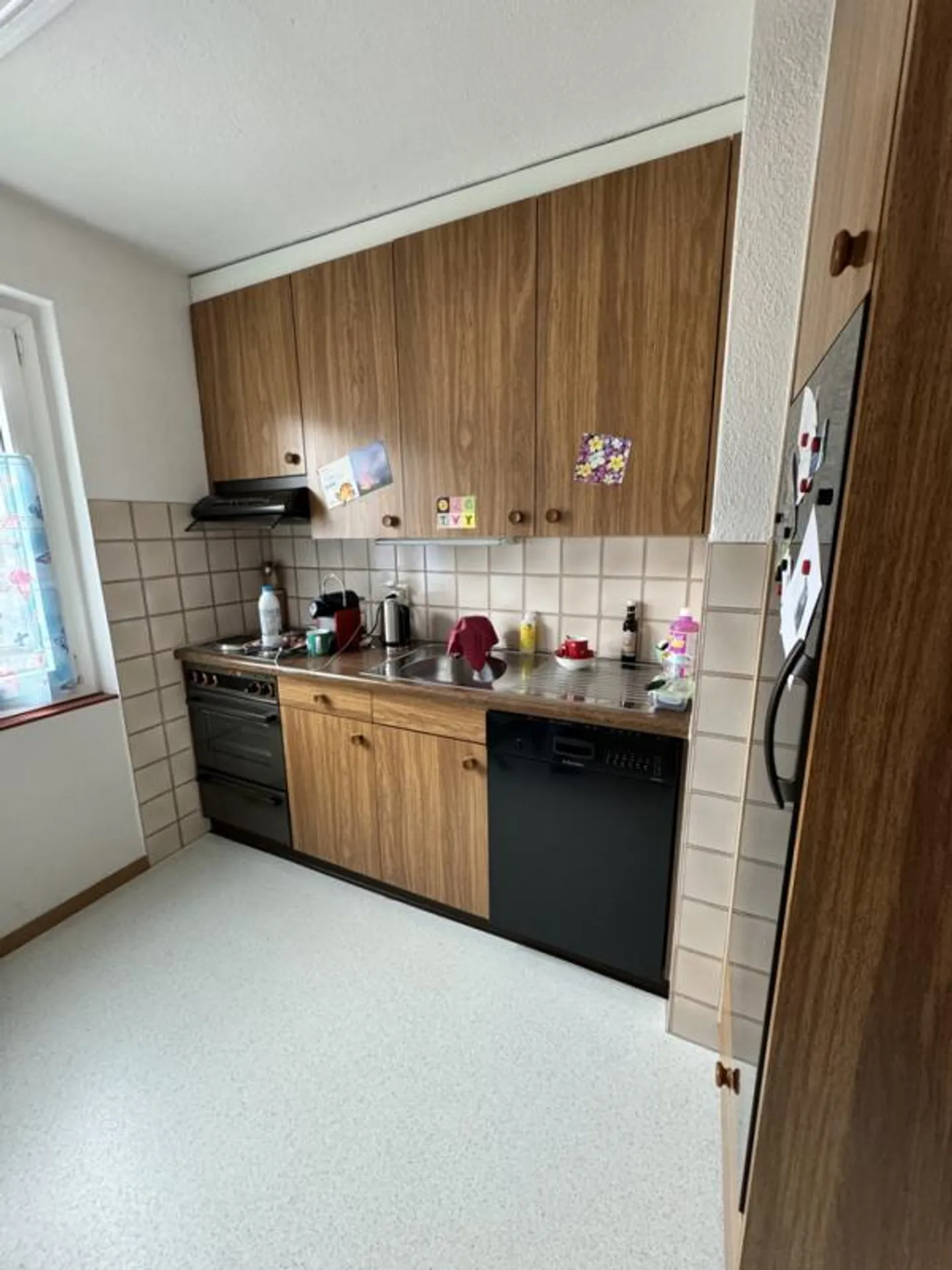 Ruhige Wohnung in grüner Umgebung - Foto 3 von 8