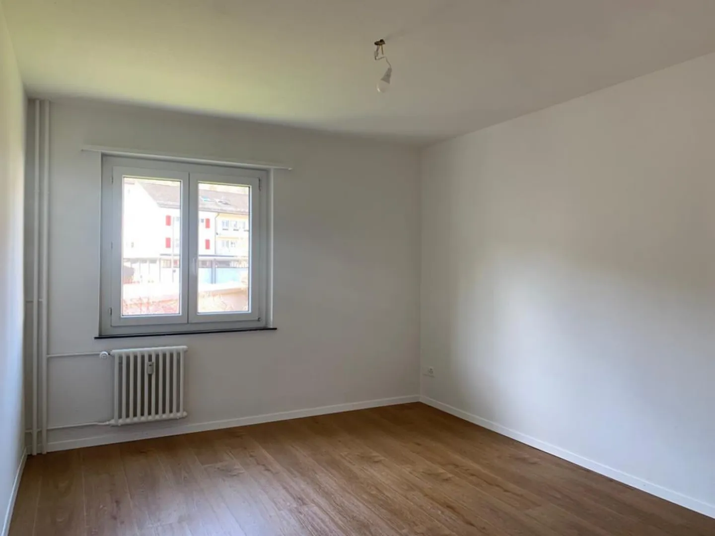 Ruhige Wohnung in grüner Umgebung - Foto 5 von 8