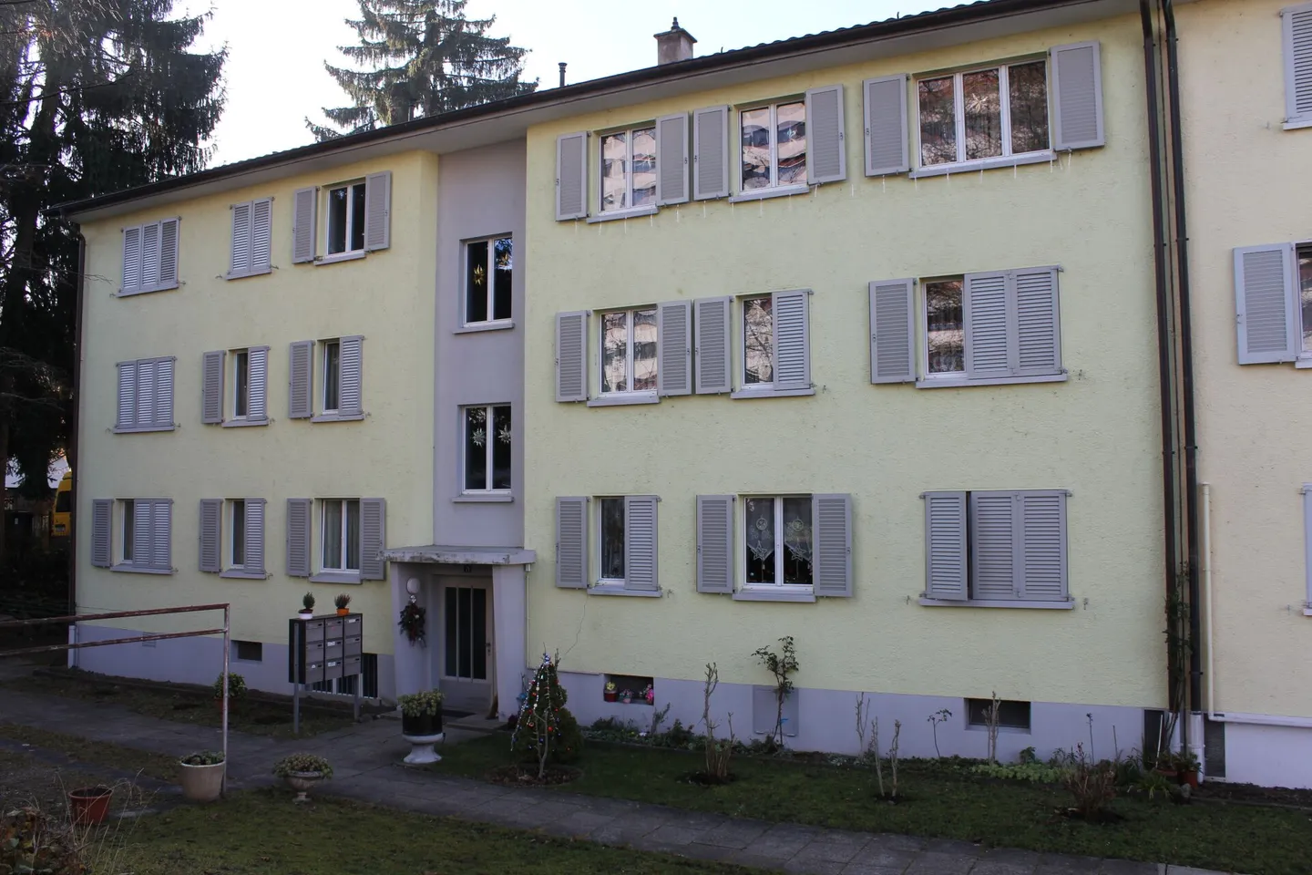 Helle und preisgünstige Wohnung an guter Lage - Foto 1 von 2