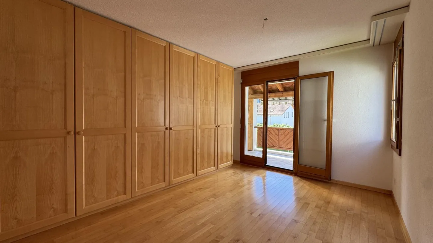 Light-flooded apartment with Alpine panorama - Photo 9 of 11
