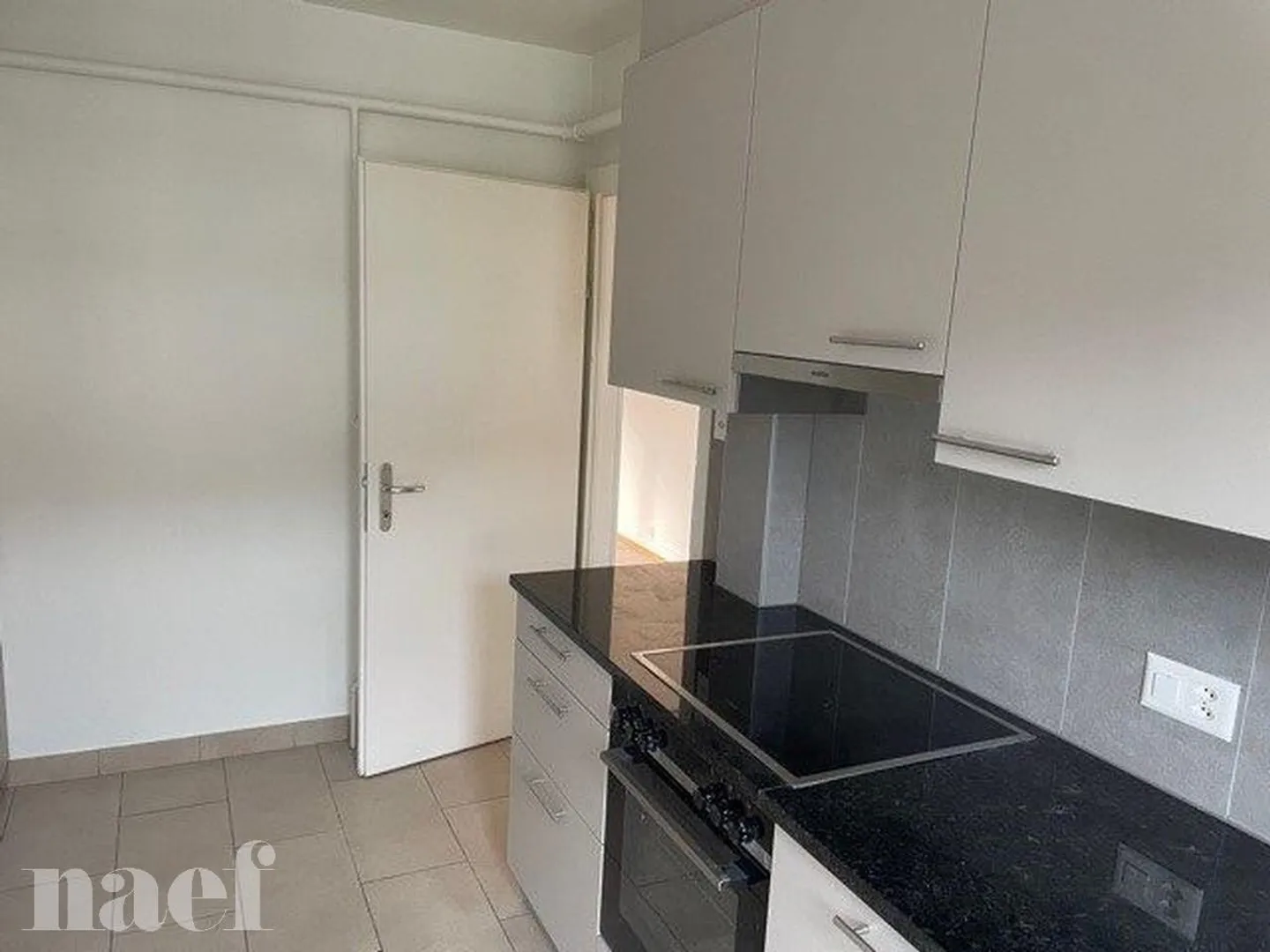 Appartamento 4 locali - Foto 2 di 9