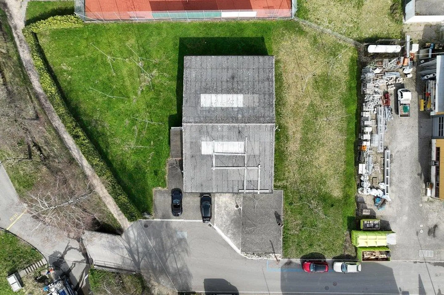 Terrain à bâtir exclusif près de Zurich avec un projet commercial approuvé - Photo 1 sur 5