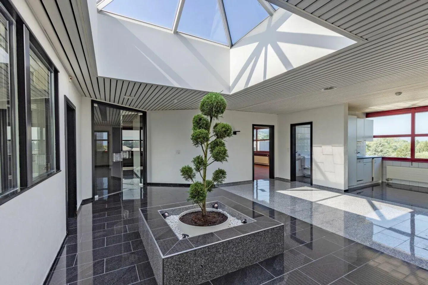 Büro mit Spektakulärer Aussicht - Foto 3 von 7