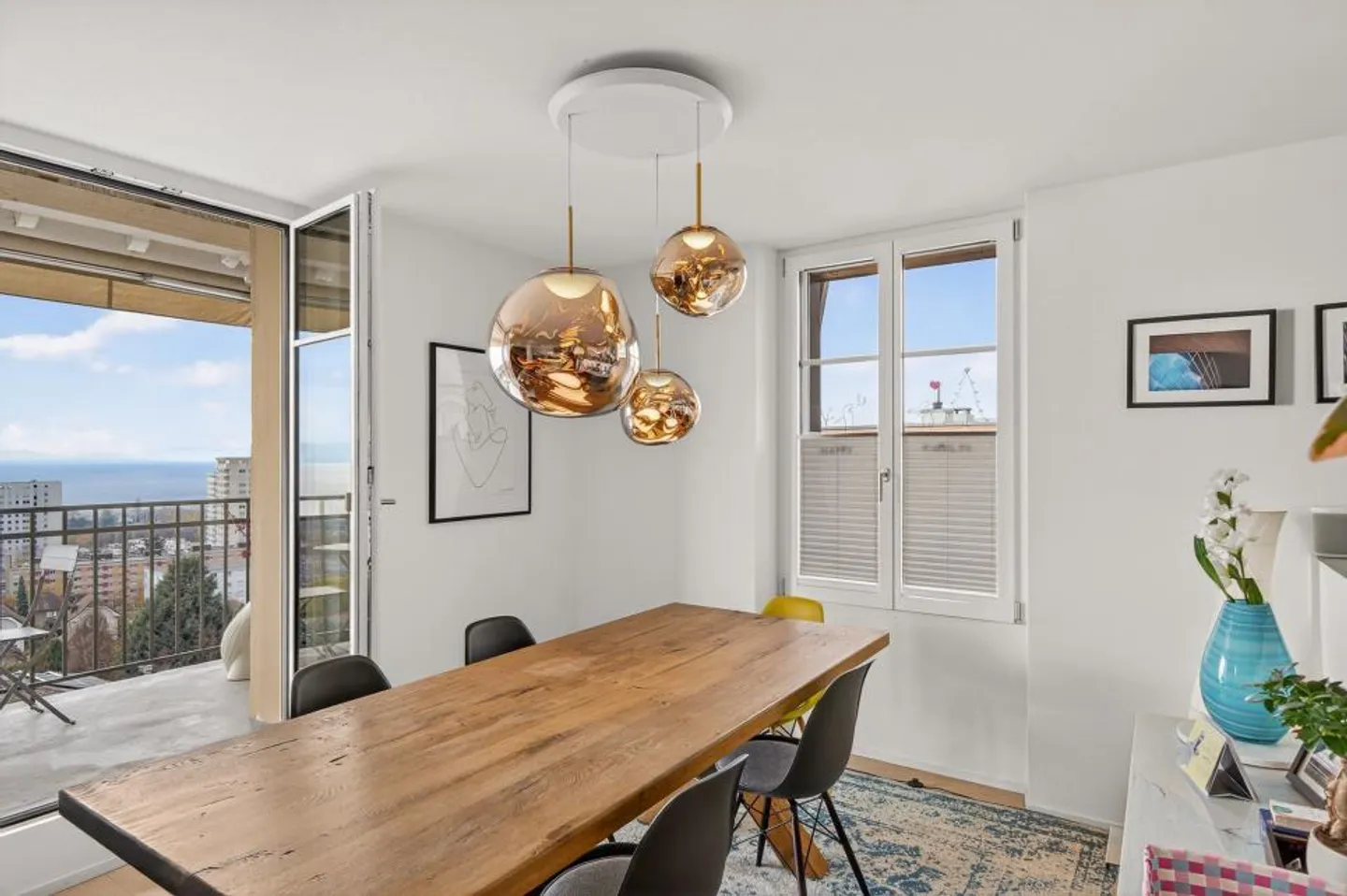 PENTHOUSE WITH PANORAMIC VIEW - UNDER STATION - Photo 5 of 11