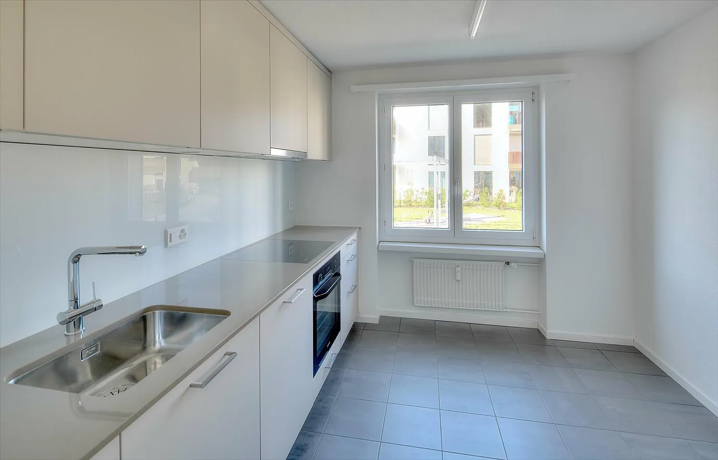 Qui sei sul lato soleggiato della vita - 3 mesi senza affitto! - Foto 3 di 7