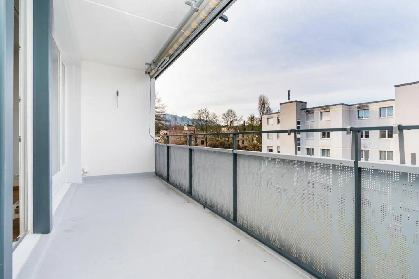 Appartamento mansardato ristrutturato con vista - Foto 11 di 11