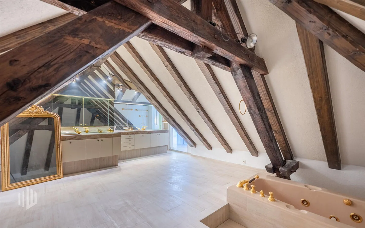 ImmoWyss -  Historische Villa mit viel Raum für Stil und Privatsphäre - Foto 7 von 11