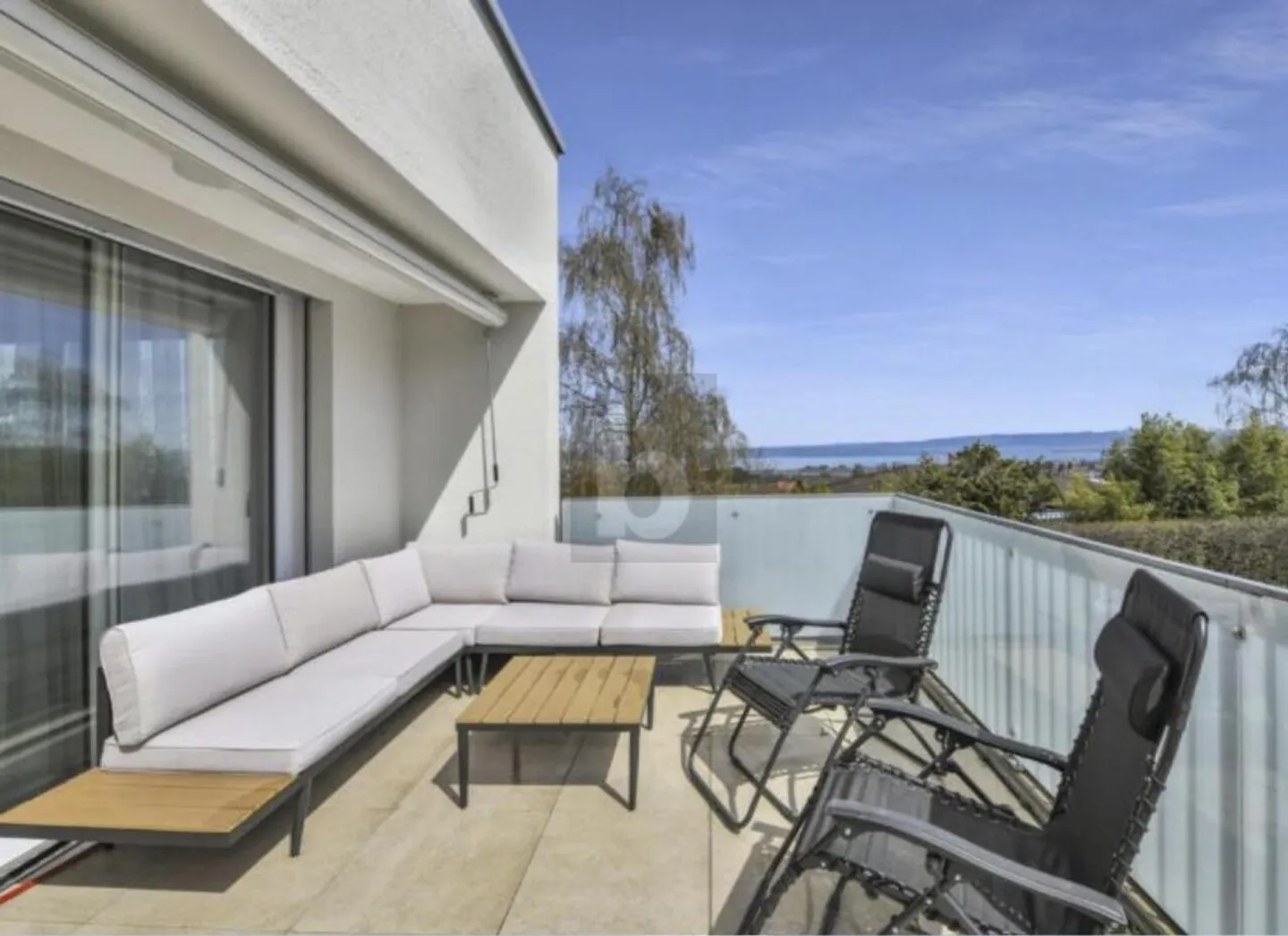 Luxuriöse Terrassenwohnung - Foto 1 von 6