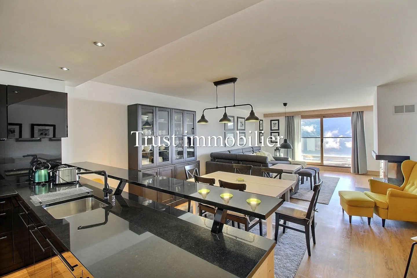 4006. Apartment with a breathtaking view - Photo 1 of 17
