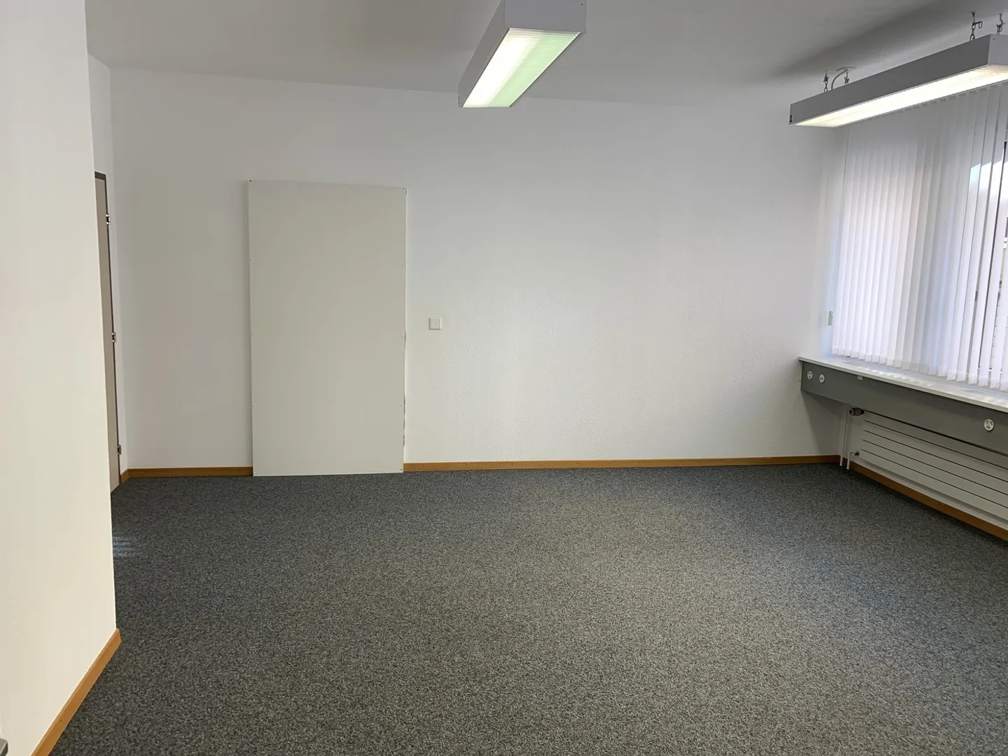 Büro zu vermieten von 27m2 in der Nähe des Marktplatzes in La Chaux-de-Fonds - Foto 4 von 8