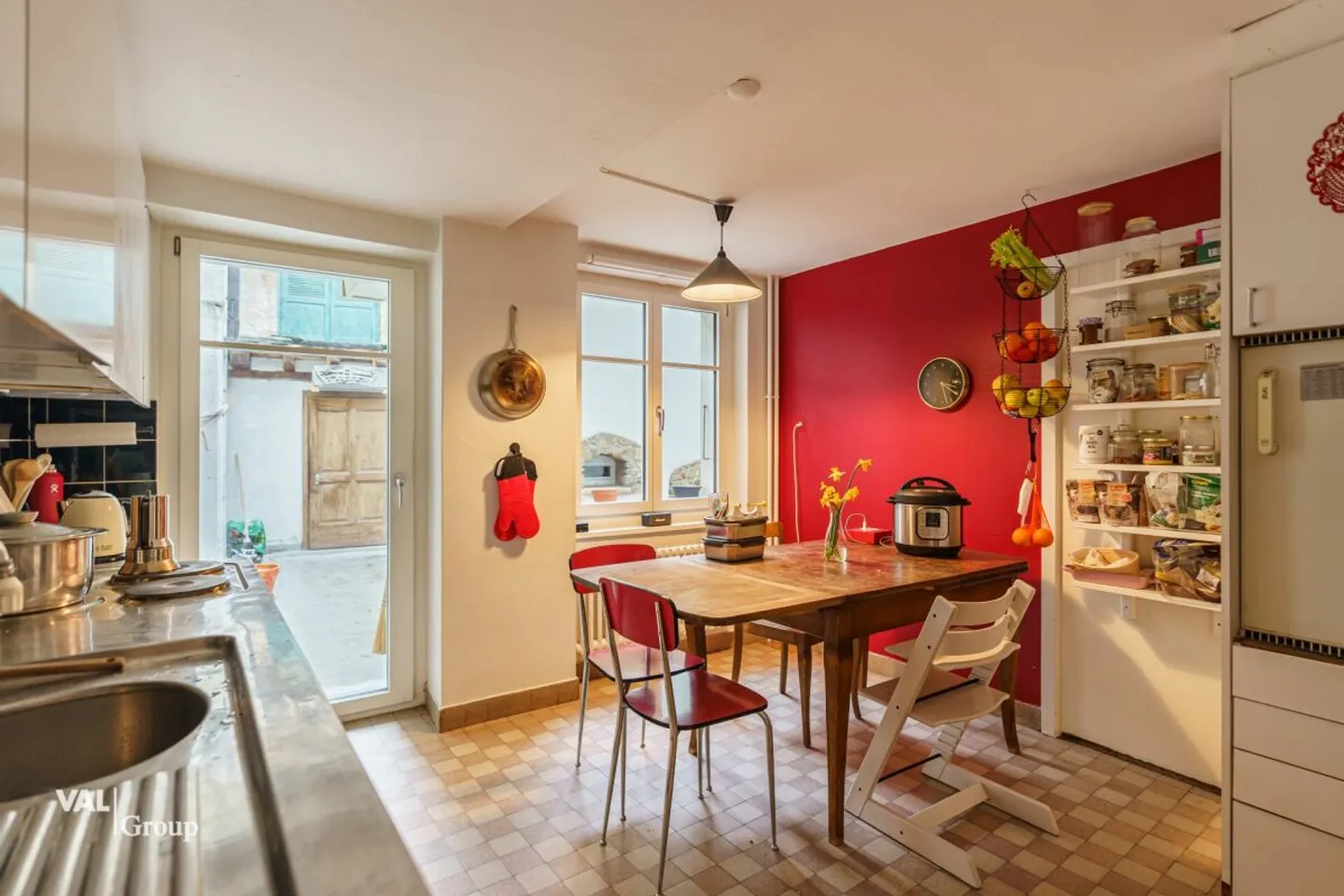 Perla del centro storico di Visp con potenziale e opportunità di sviluppo - Foto 5 di 25