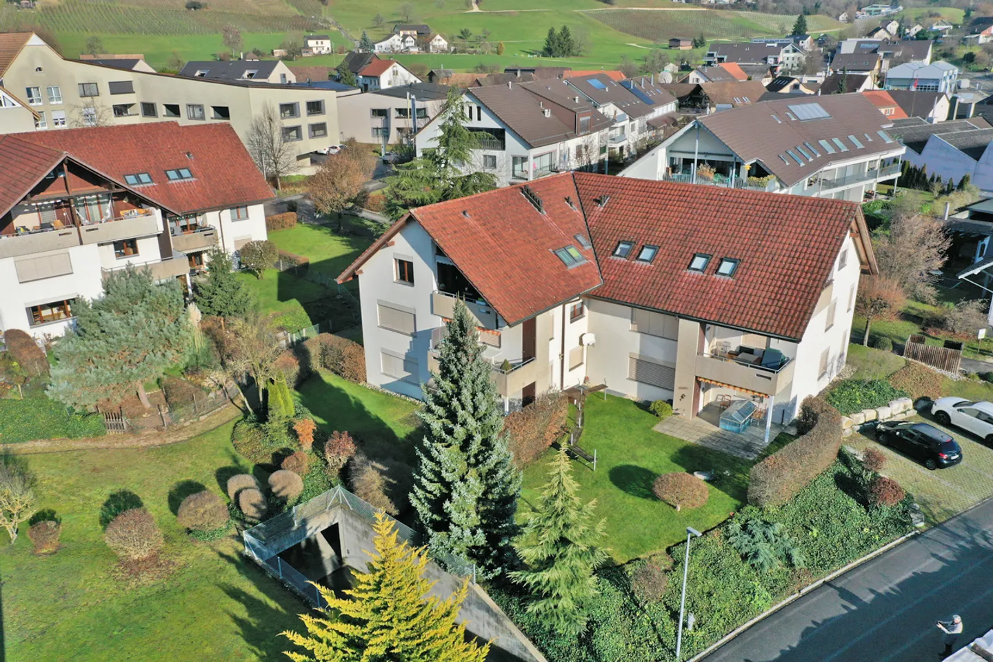 Vicino alla natura e centrale: Appartamento con giardino e privacy - Foto 2 di 15