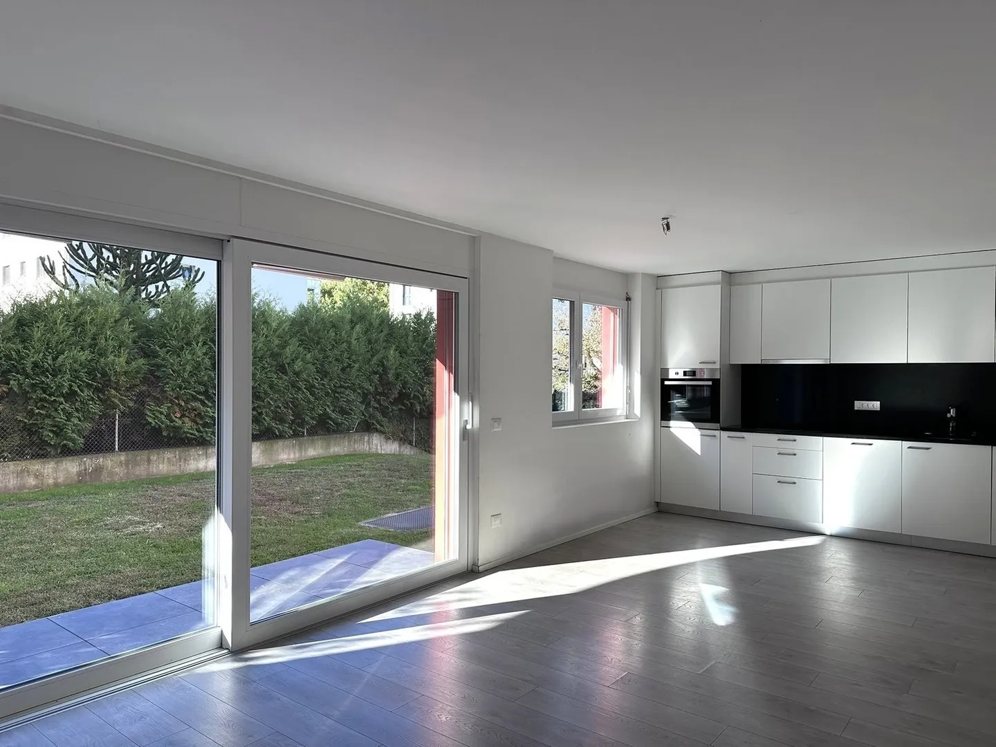 Appartement moderne 3.5 pièces avec jardin à Cadenazzo - Photo 7 sur 20