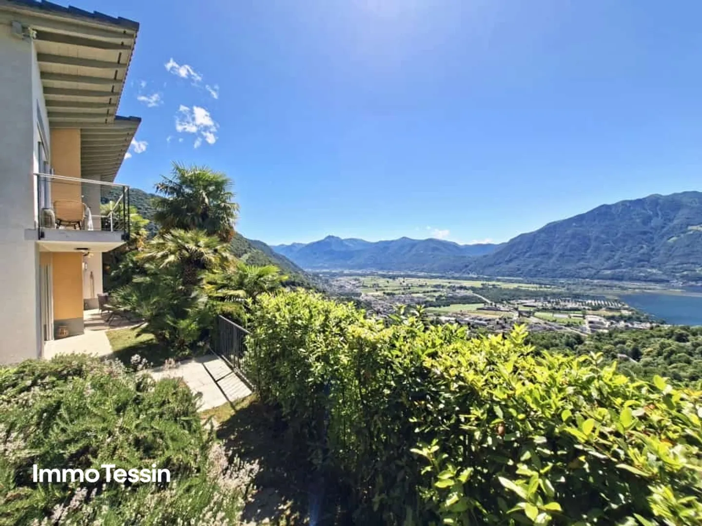 An Oasis of Tranquility Above Lake Maggiore, Exclusive Villa with Pool and Spectacular Lake View - Photo 4 of 13