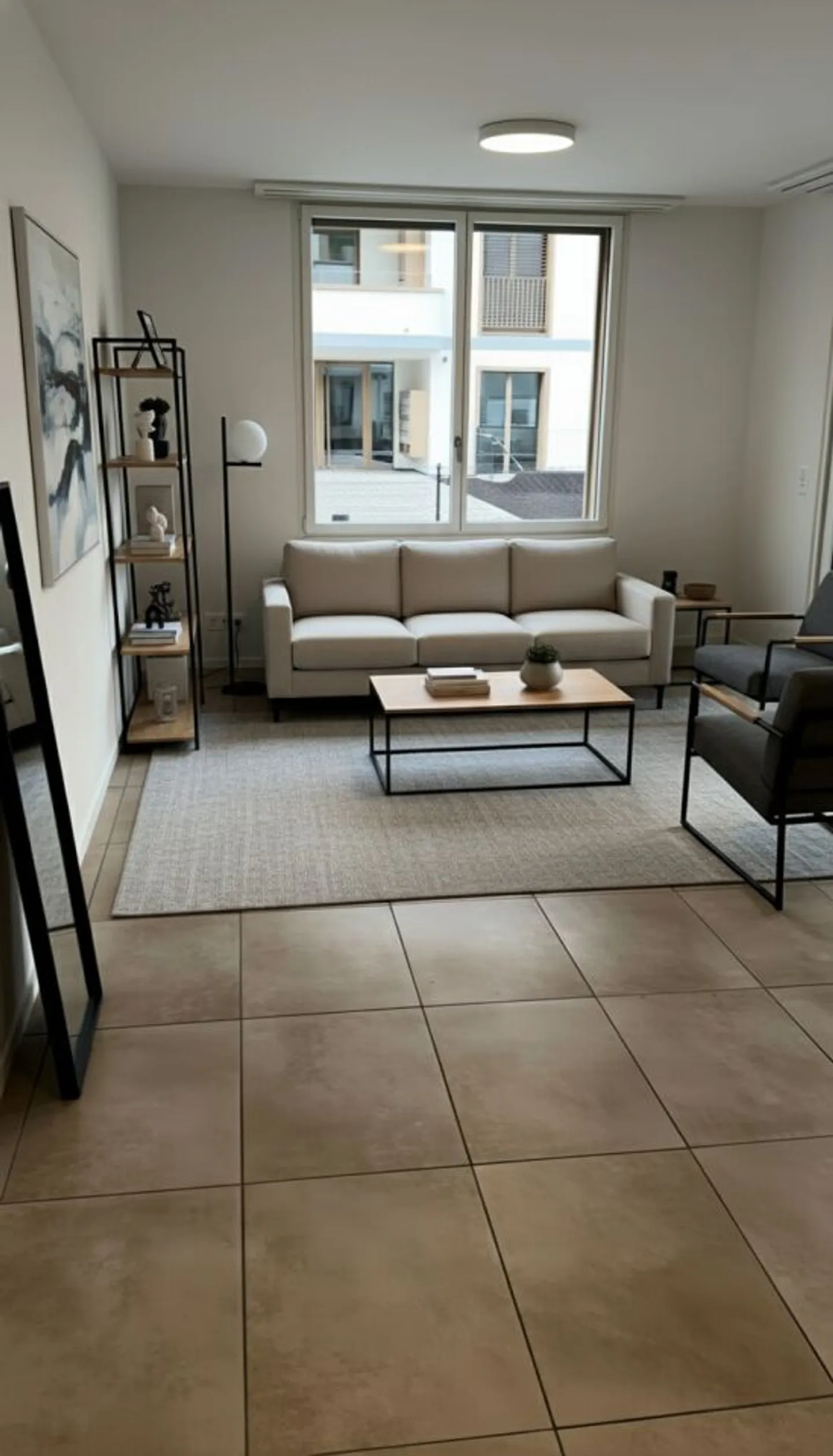 Helles 2.5-Zimmer-Apartment - Foto 1 von 8