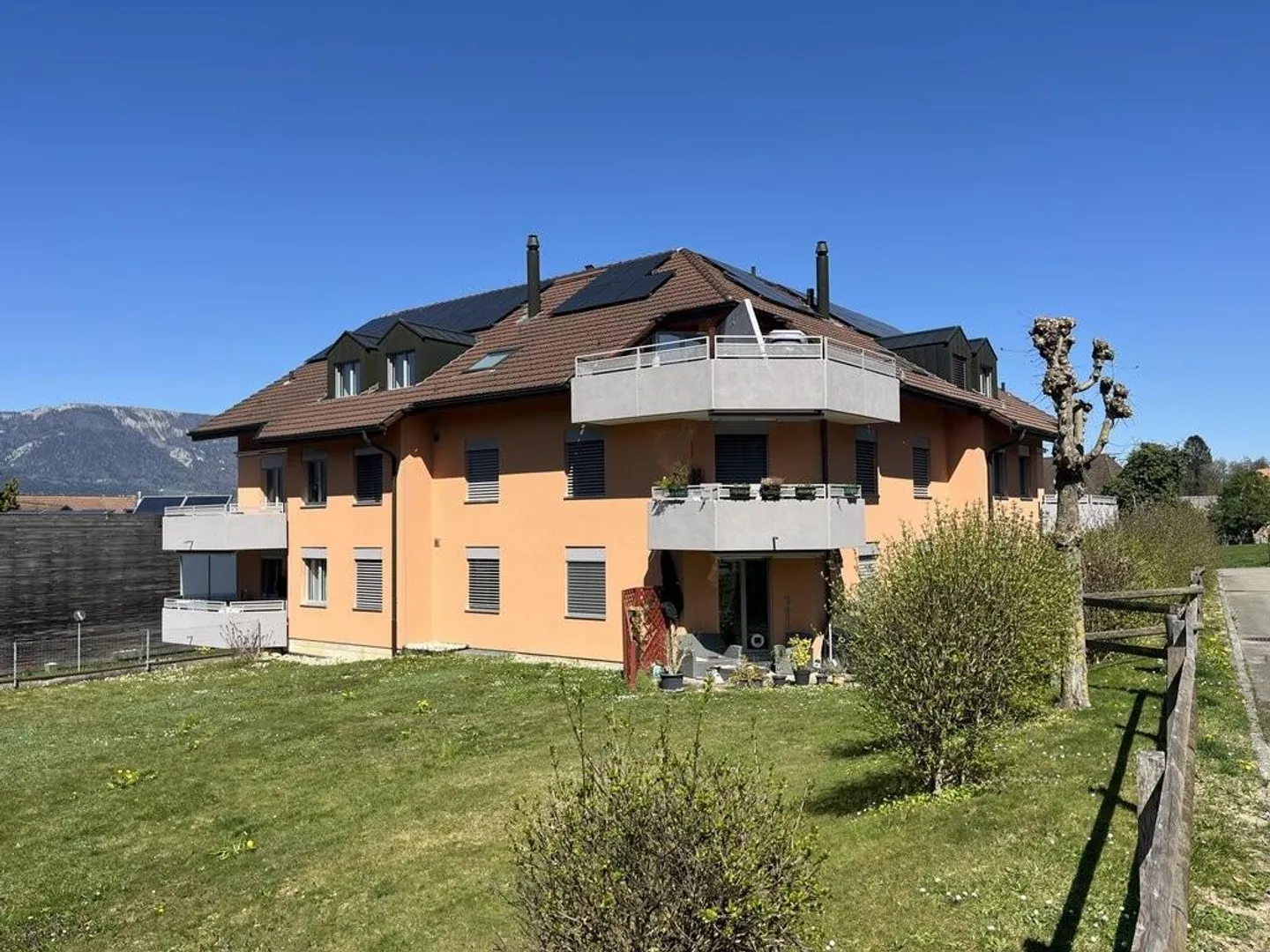 Profitez de la vie à la campagne à un prix idyllique - Photo 1 sur 11