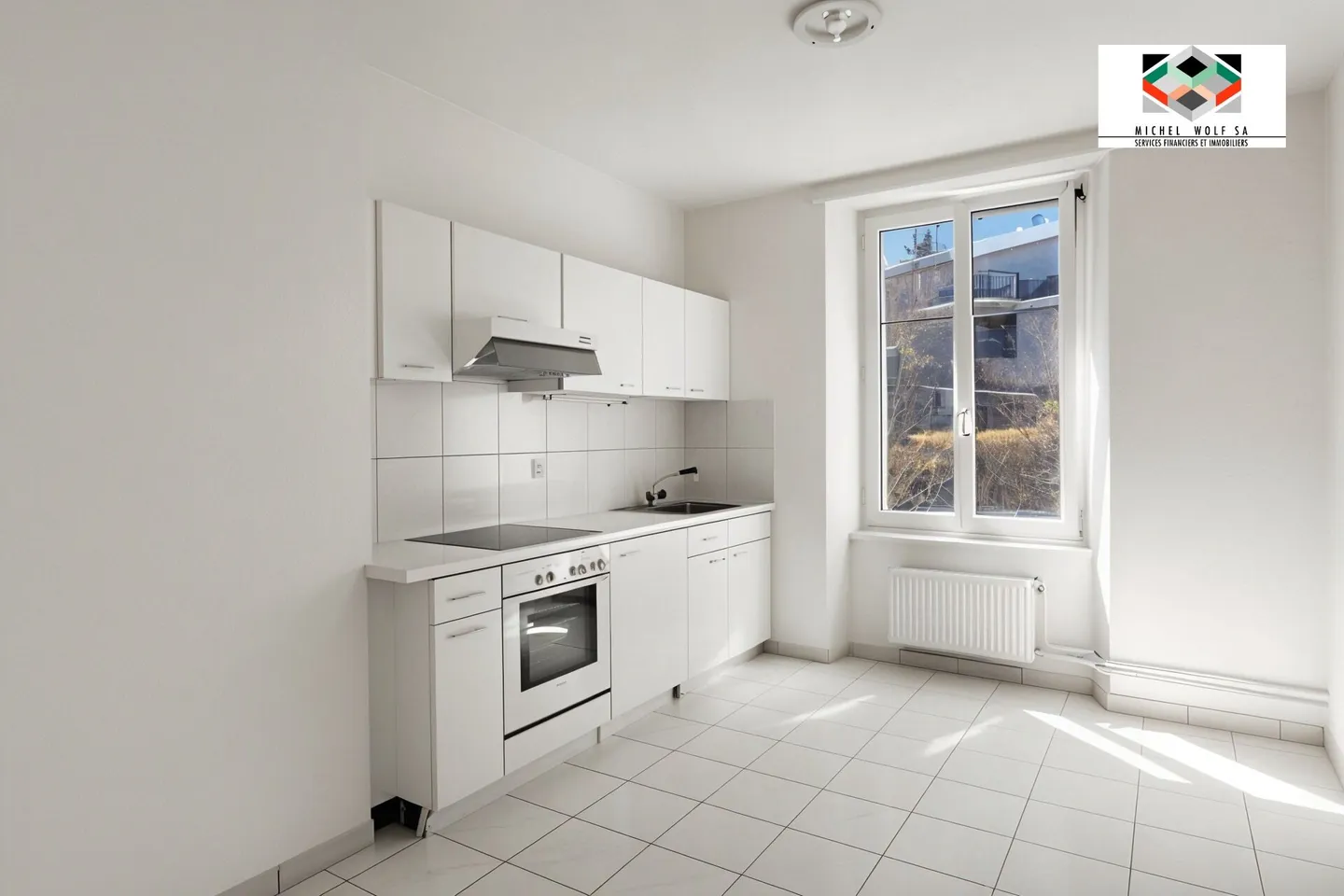 Fully renovated apartments with washing column - Photo 3 of 9