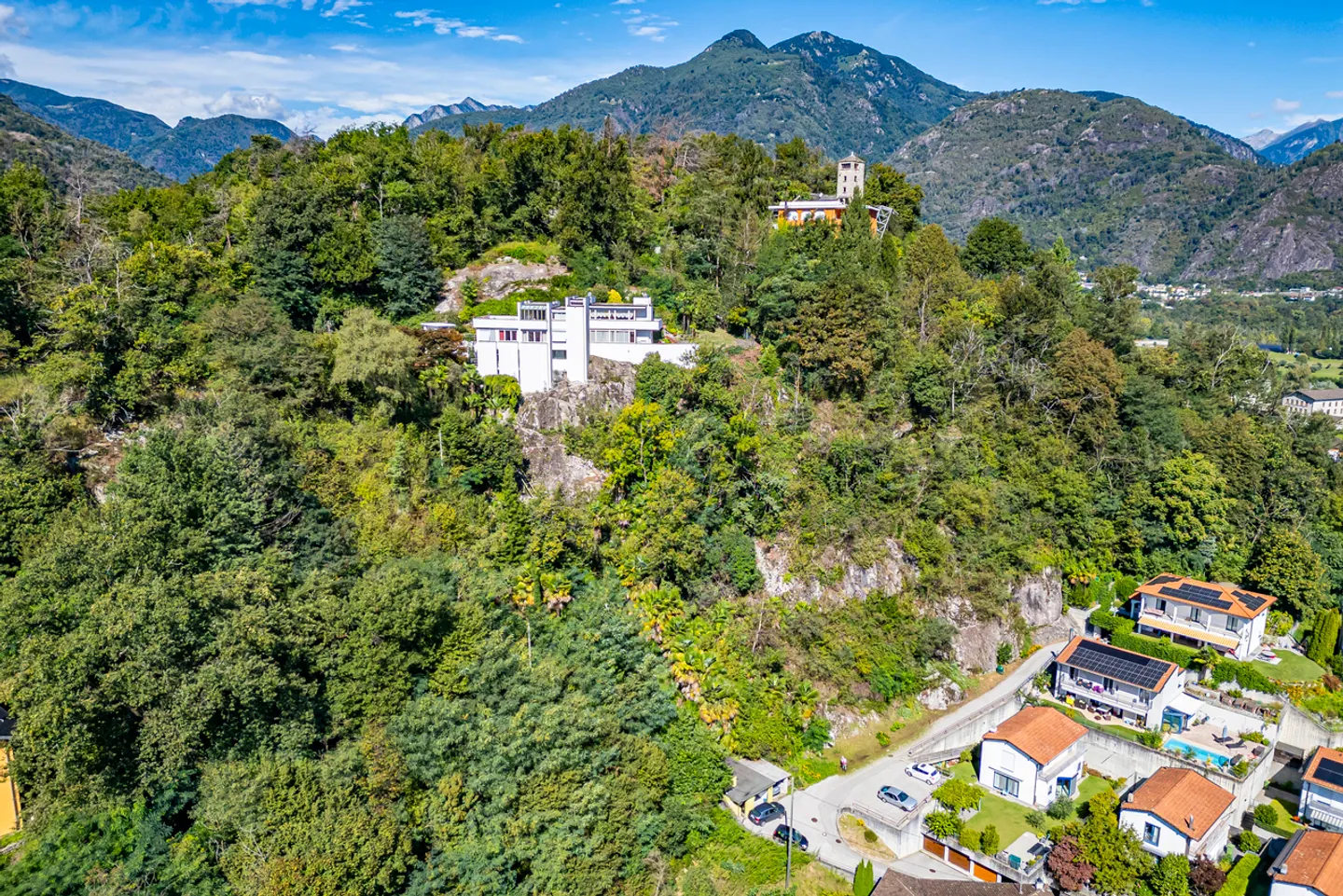 Stunning Villa with Lake View - Photo 1 of 16