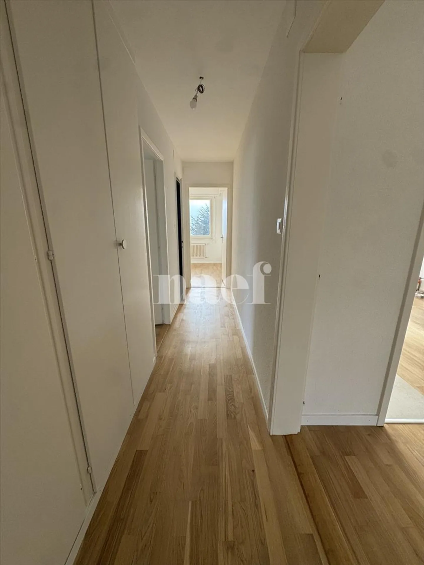 Appartement 5 pièces - Photo 5 sur 13