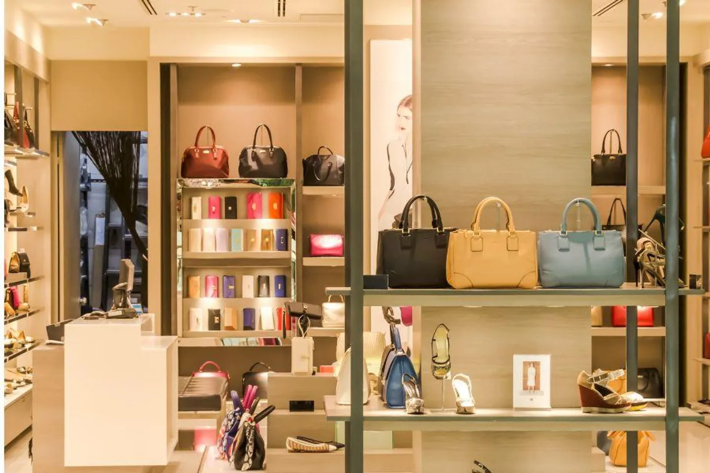 330 m2 for your business idea! - Photo 1 of 8