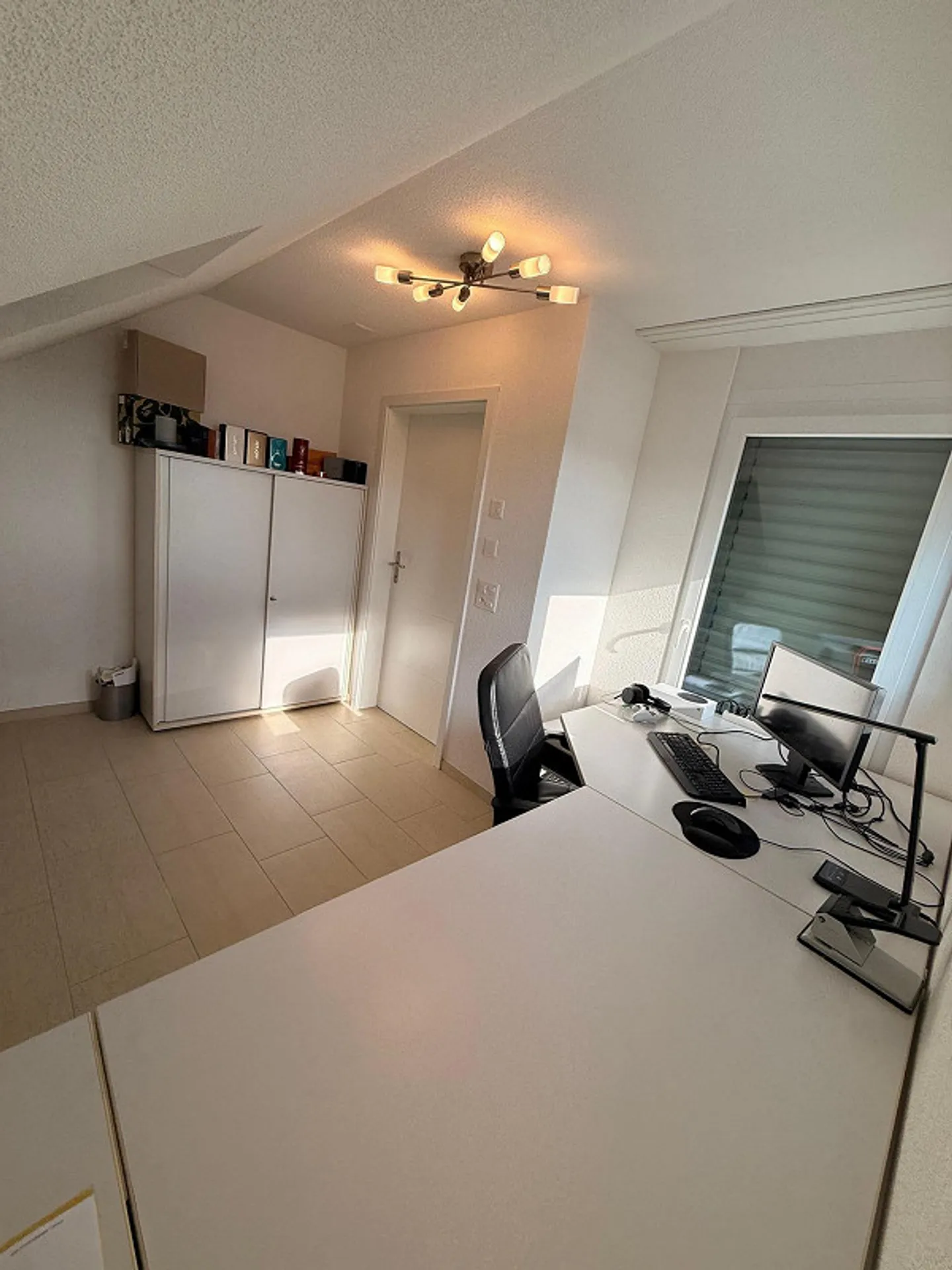 Charmante 3.5-Zimmer Attique - Foto 12 von 13